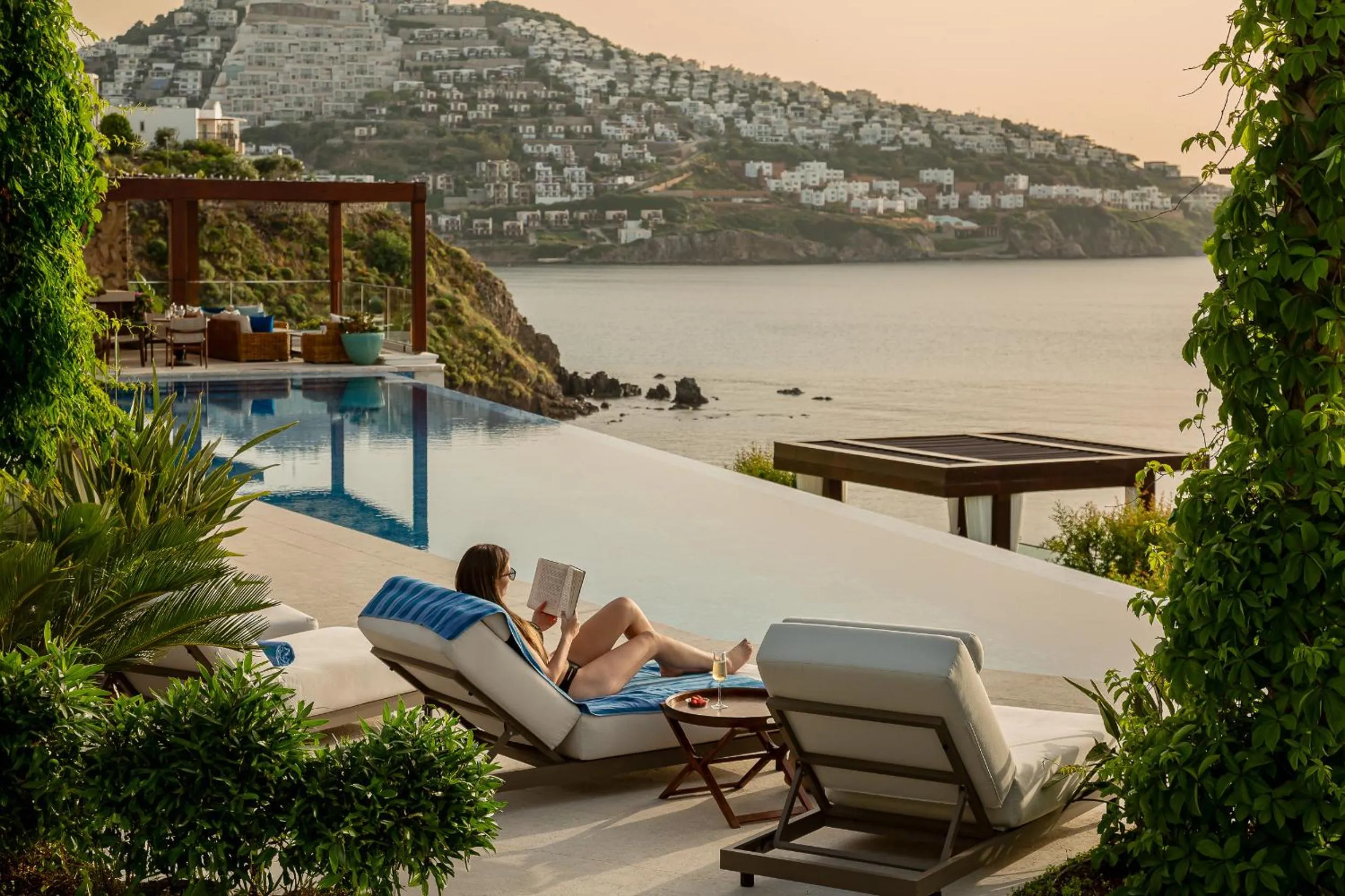 Swimming pool in Allium Bodrum Resort & Spa