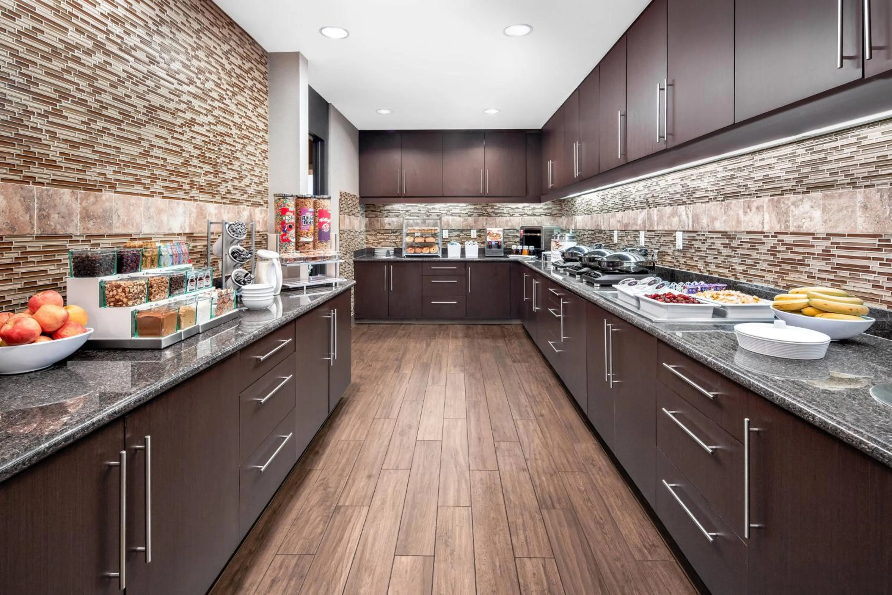 Breakfast in Residence Inn Phoenix NW/Surprise