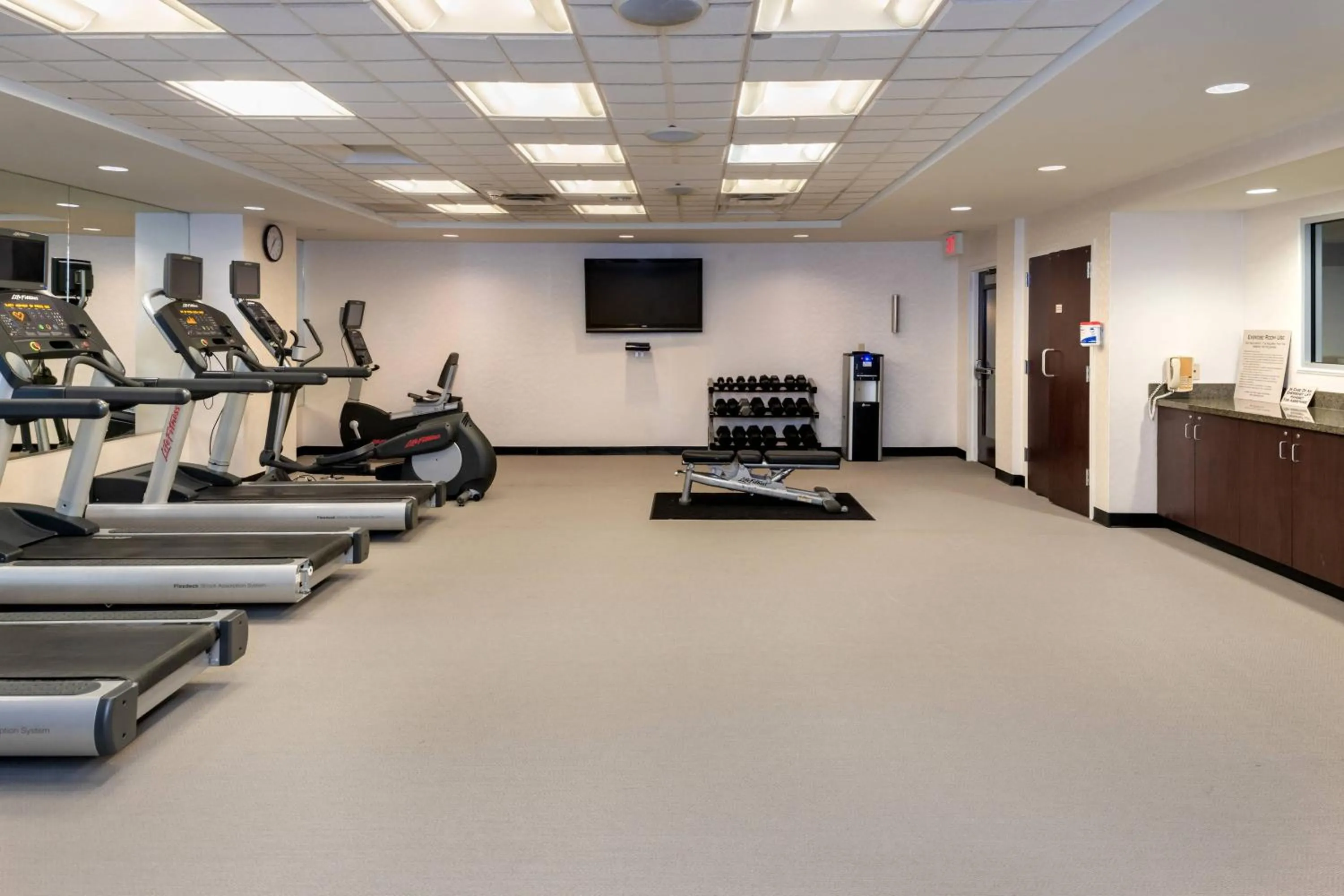 Fitness centre/facilities in SpringHill Suites by Marriott Pittsburgh North Shore