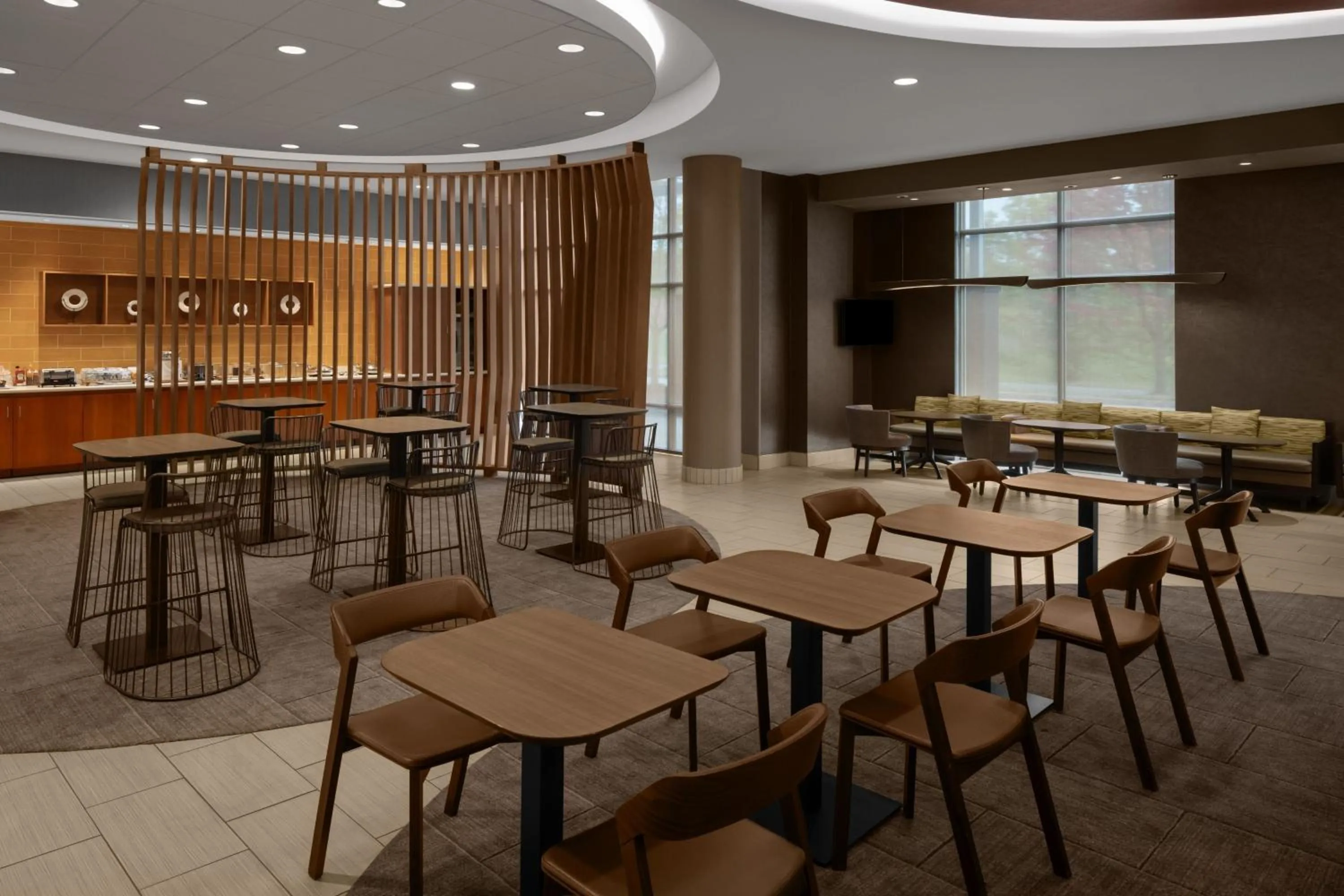 Breakfast in SpringHill Suites Pittsburgh Southside Works