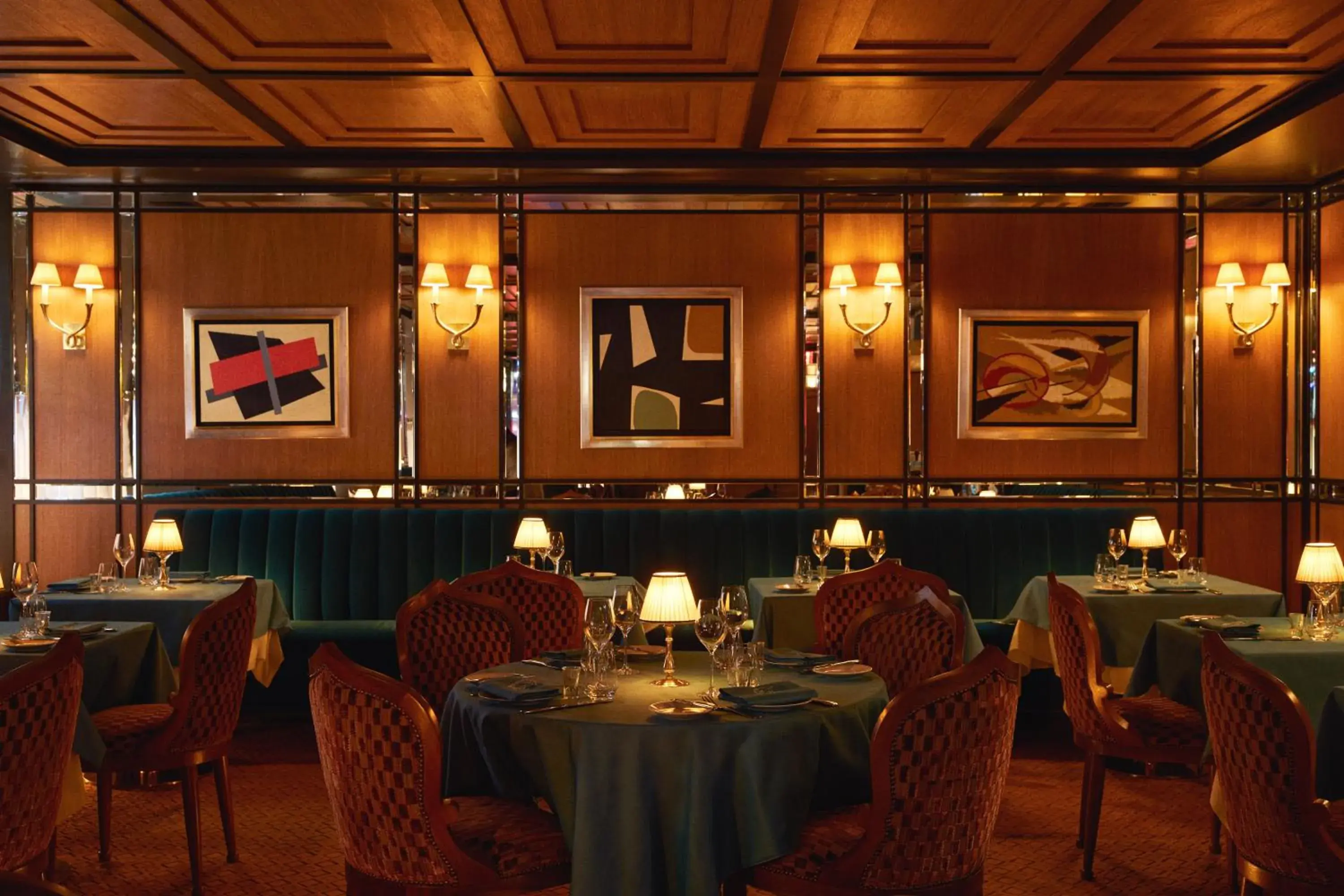 Restaurant/places to eat in The Mark New York Restaurant/places to eat in The Mark New York