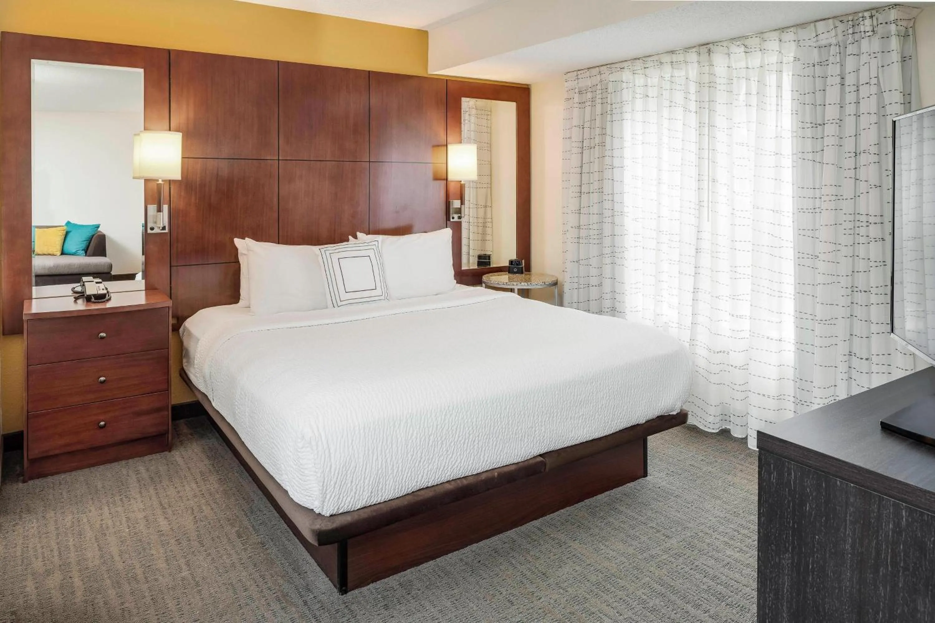 Bedroom, Bed in Residence Inn by Marriott Portsmouth