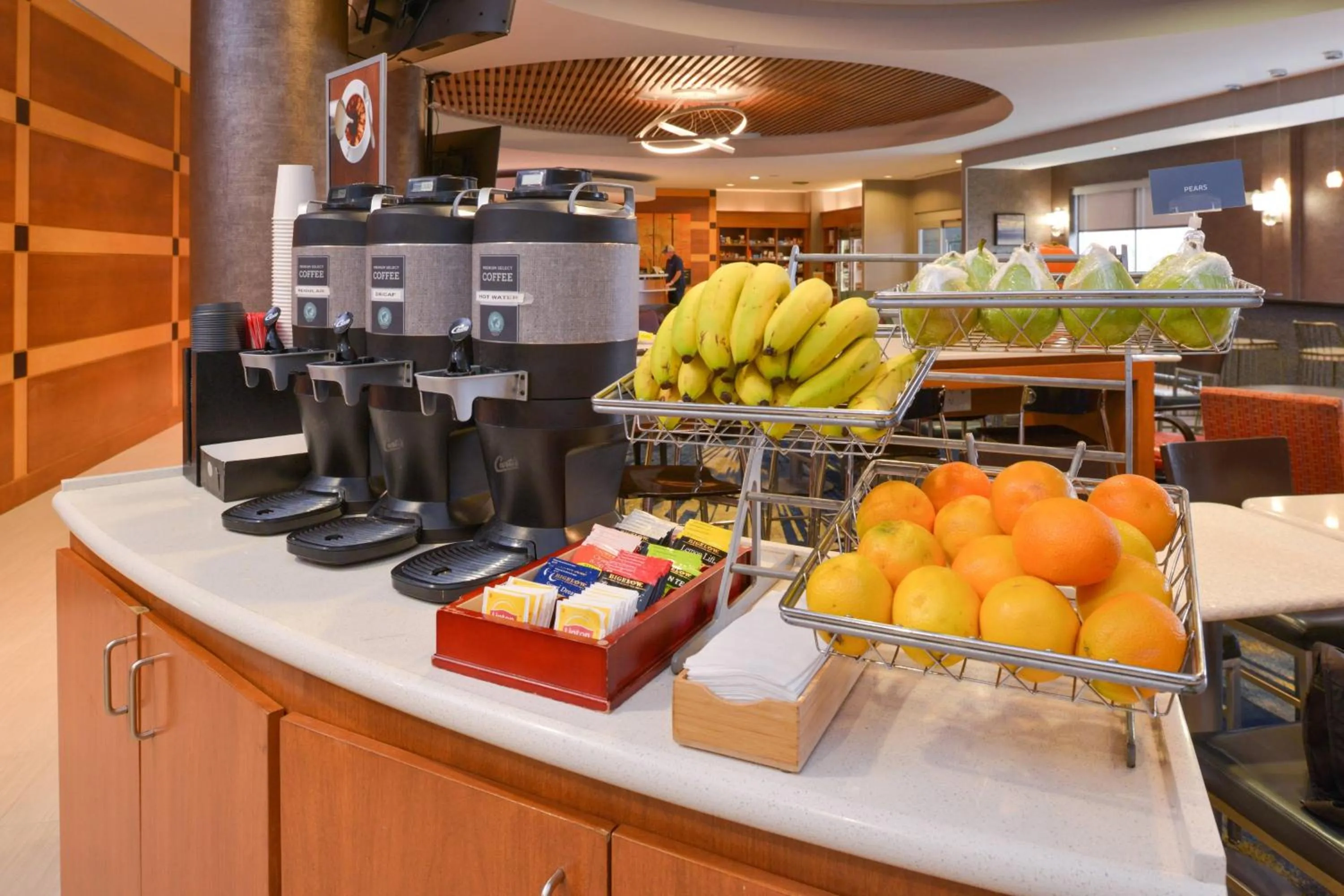 Breakfast in SpringHill Suites Durham Chapel Hill