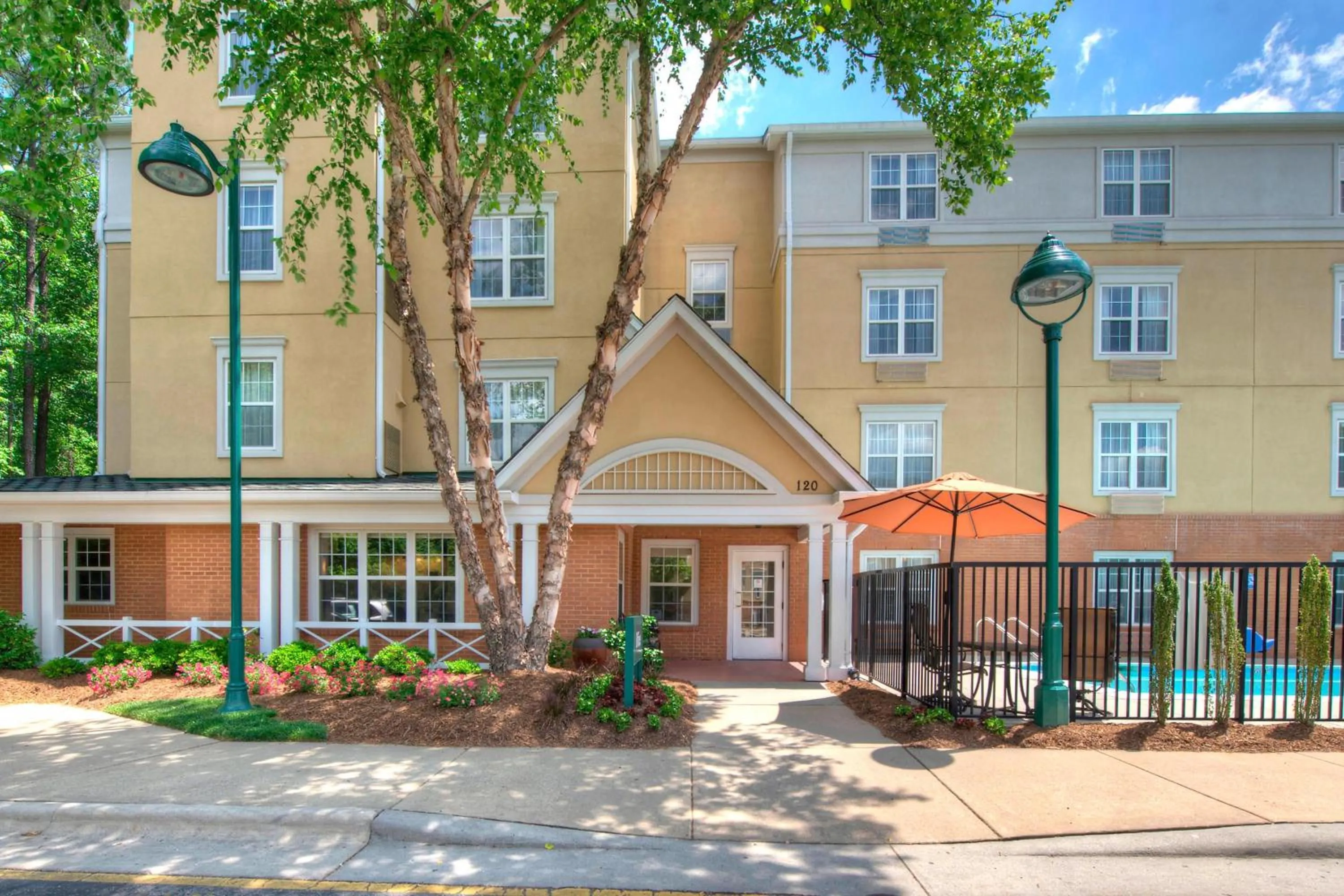 Property building in TownePlace Suites Raleigh Cary/Weston Parkway