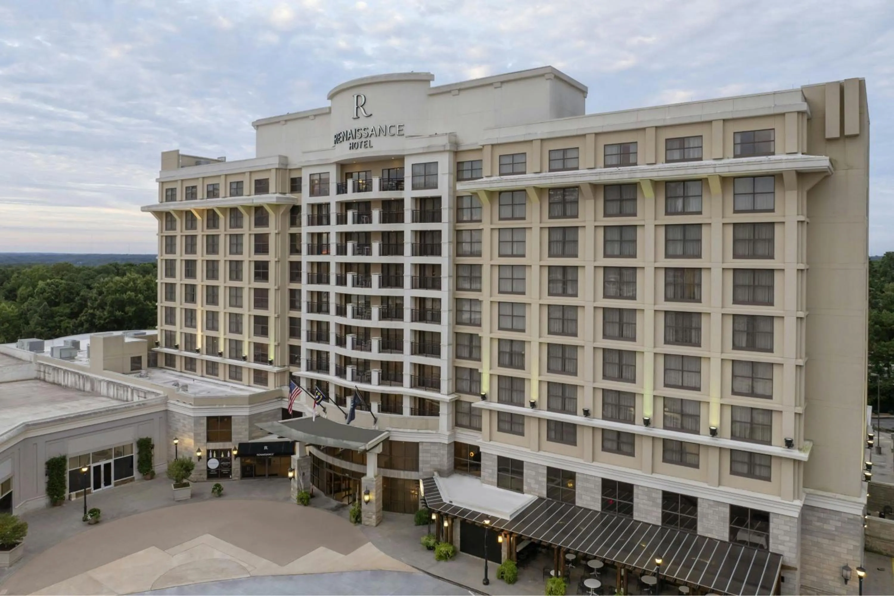 Property building in Renaissance Raleigh North Hills Hotel