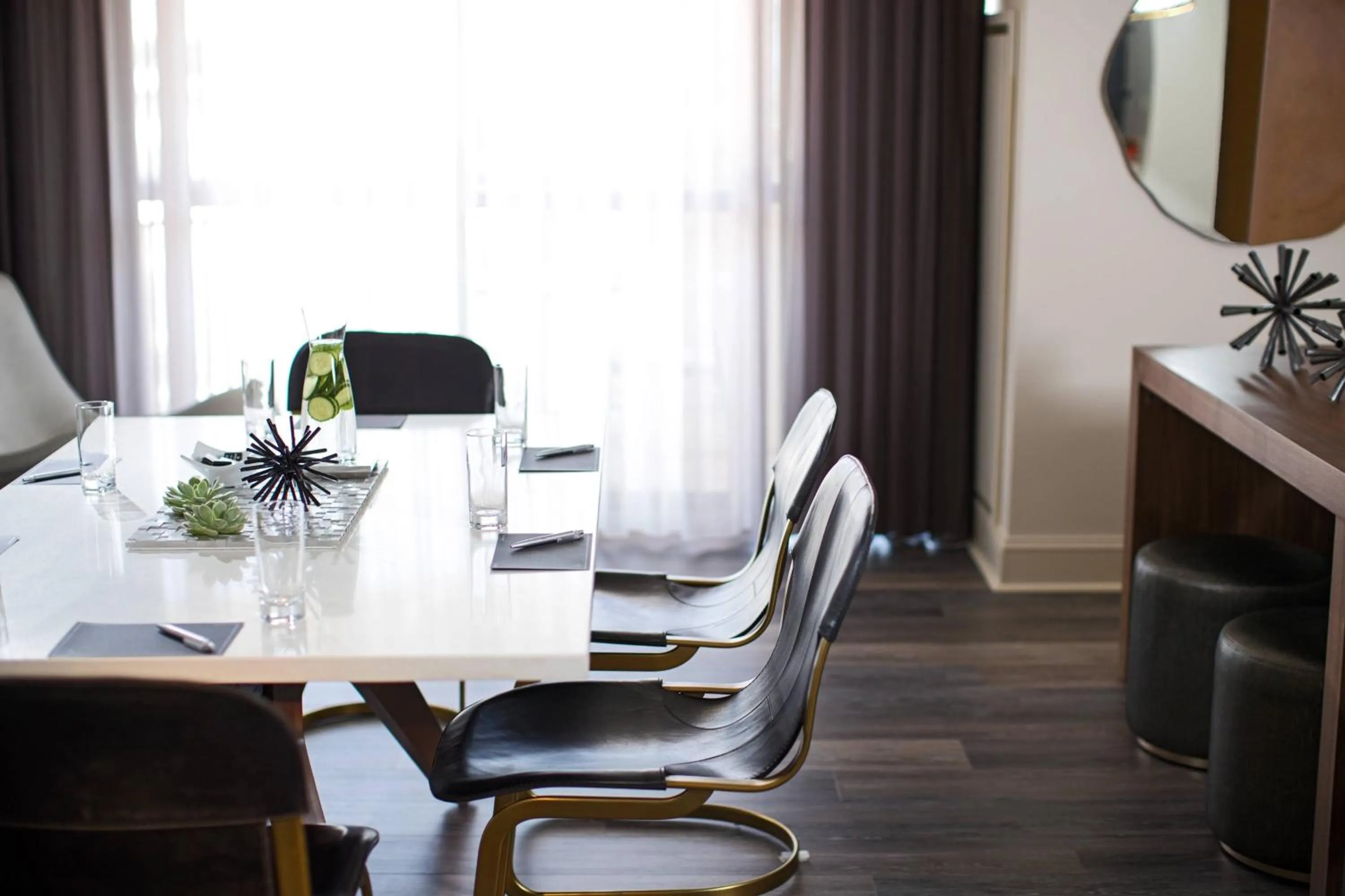 Meeting/conference room in Renaissance Raleigh North Hills Hotel