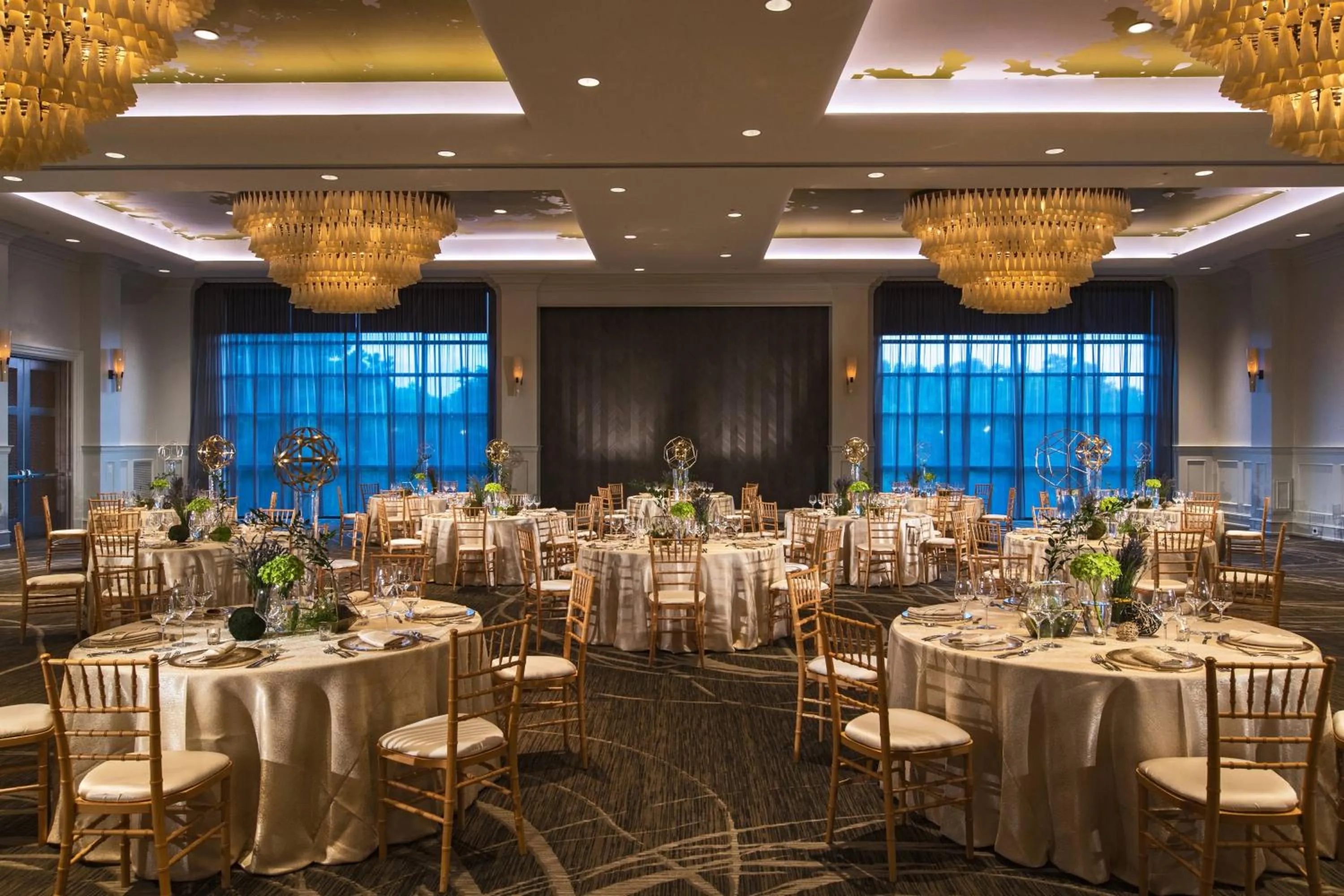 Meeting/conference room in Renaissance Raleigh North Hills Hotel