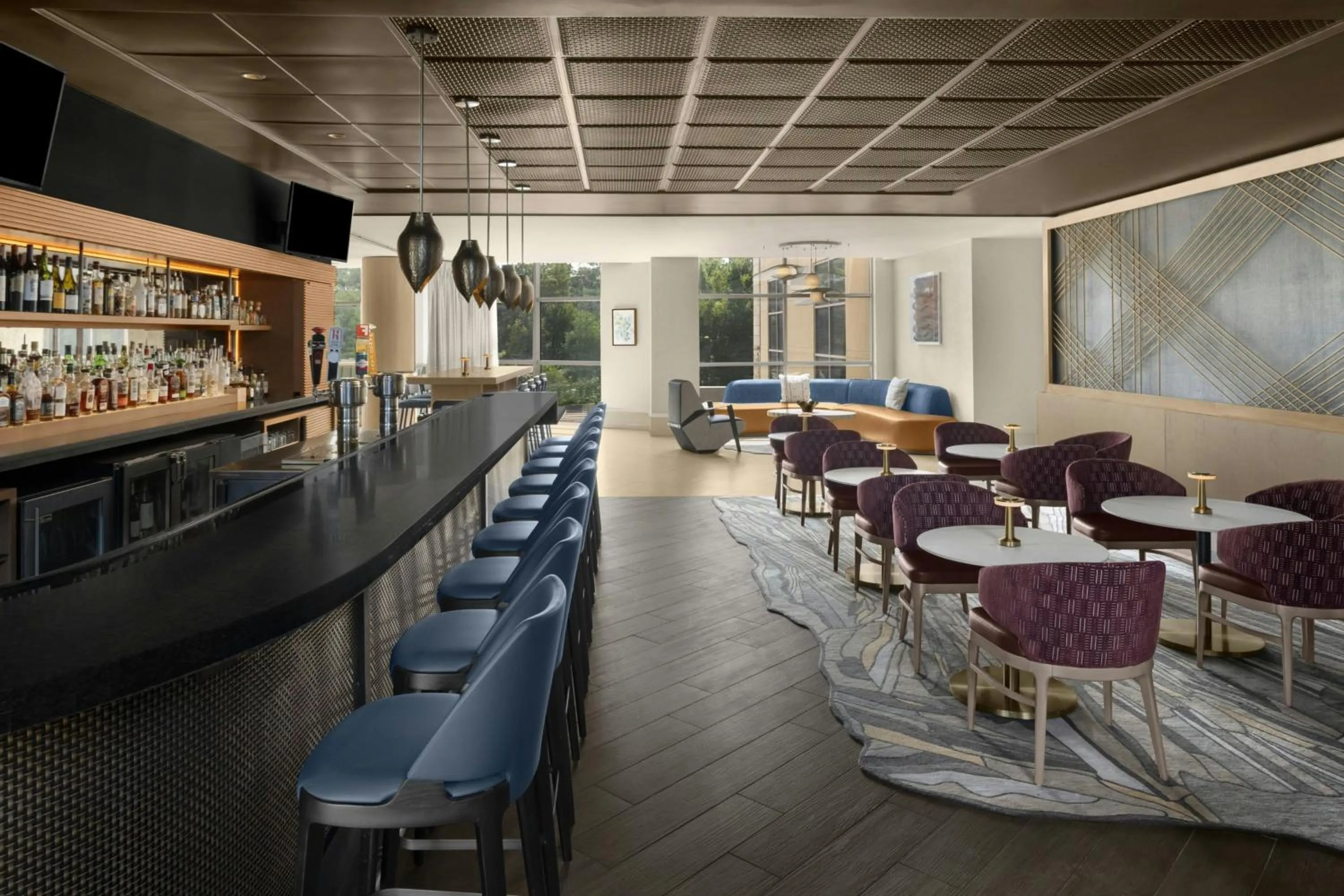 Lounge or bar in Renaissance Raleigh North Hills Hotel
