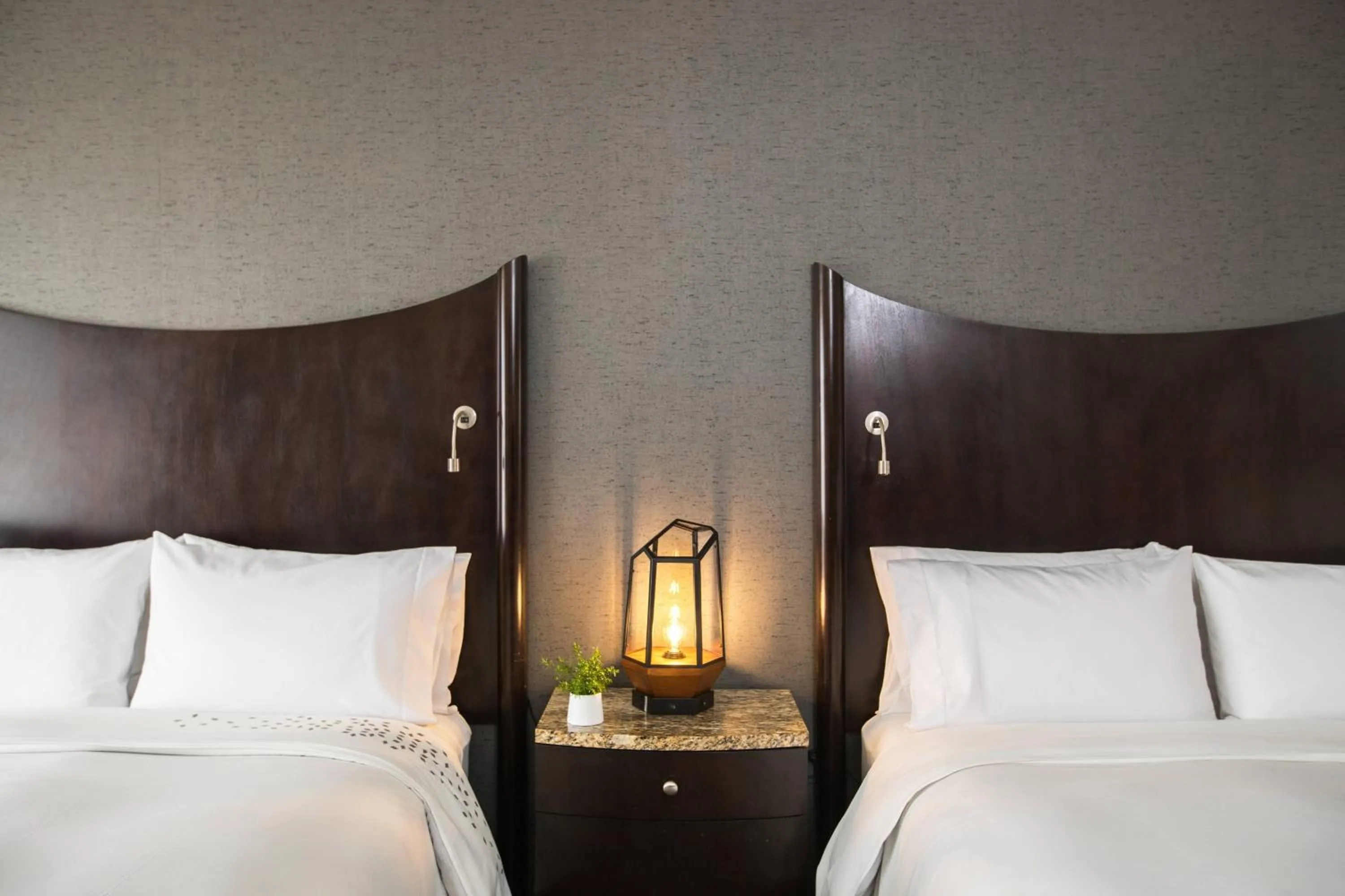 Photo of the whole room, Bed in Renaissance Raleigh North Hills Hotel