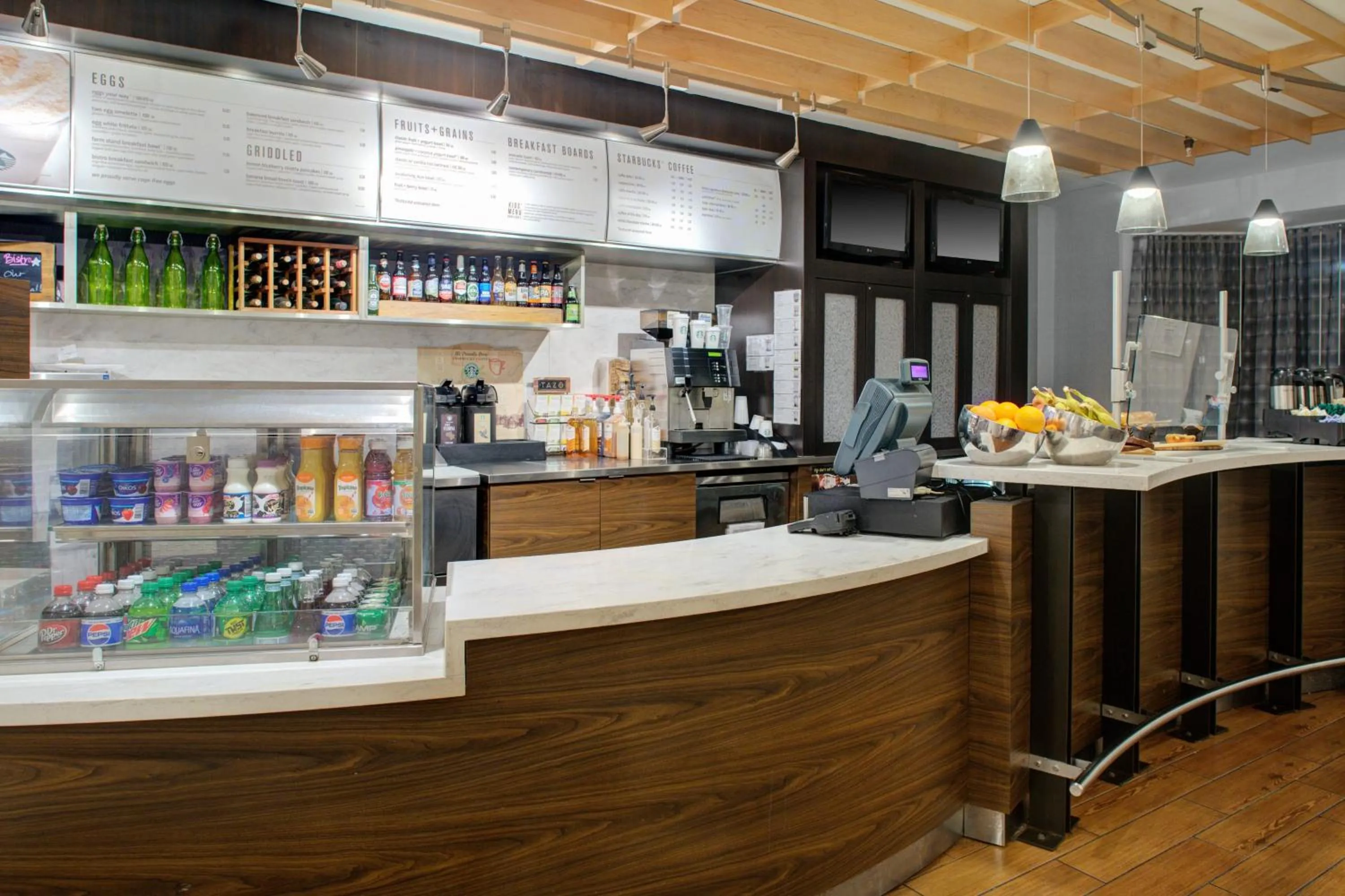 Restaurant/places to eat in Courtyard Richmond Chester