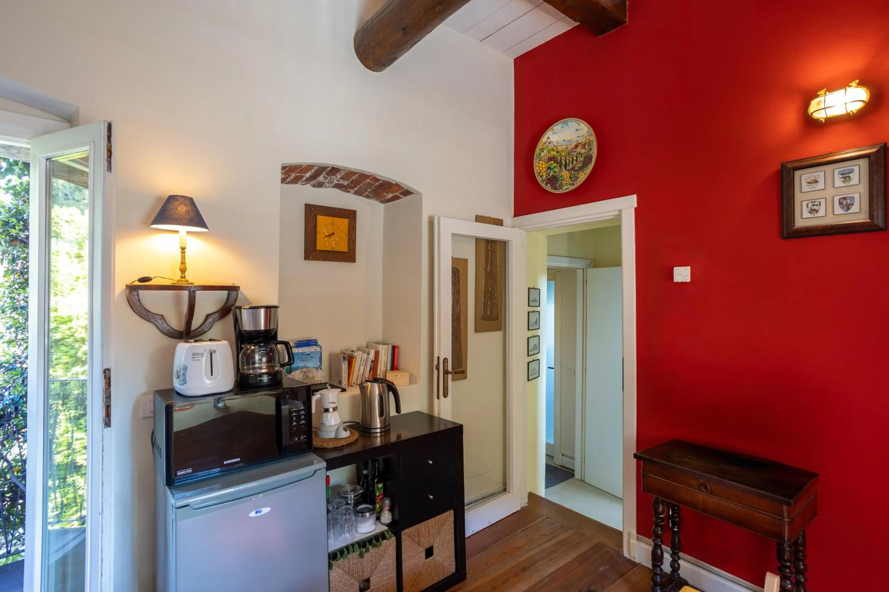 Dining area in La TORRETTA Studios & Suite