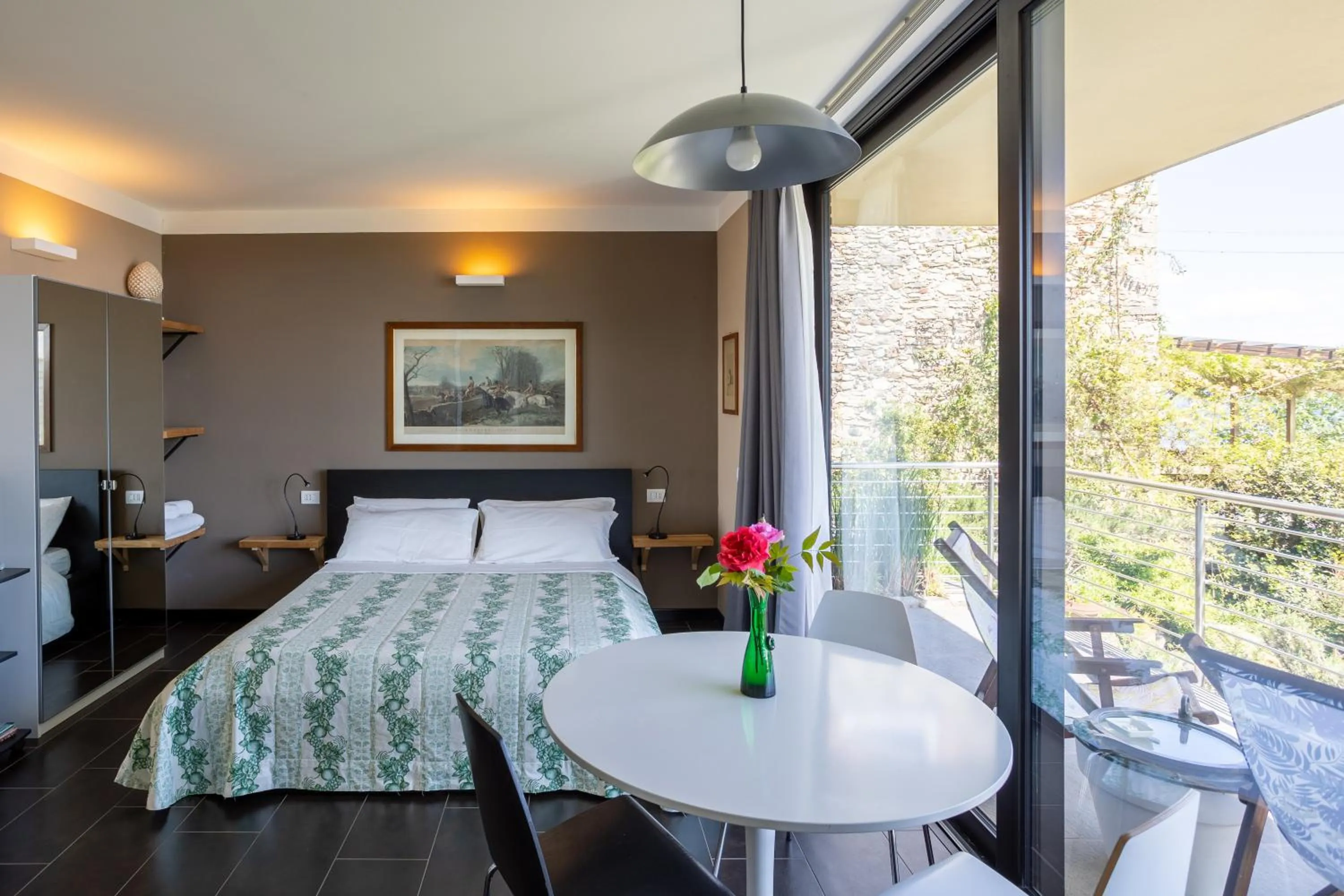 Bed in La TORRETTA Studios & Suite