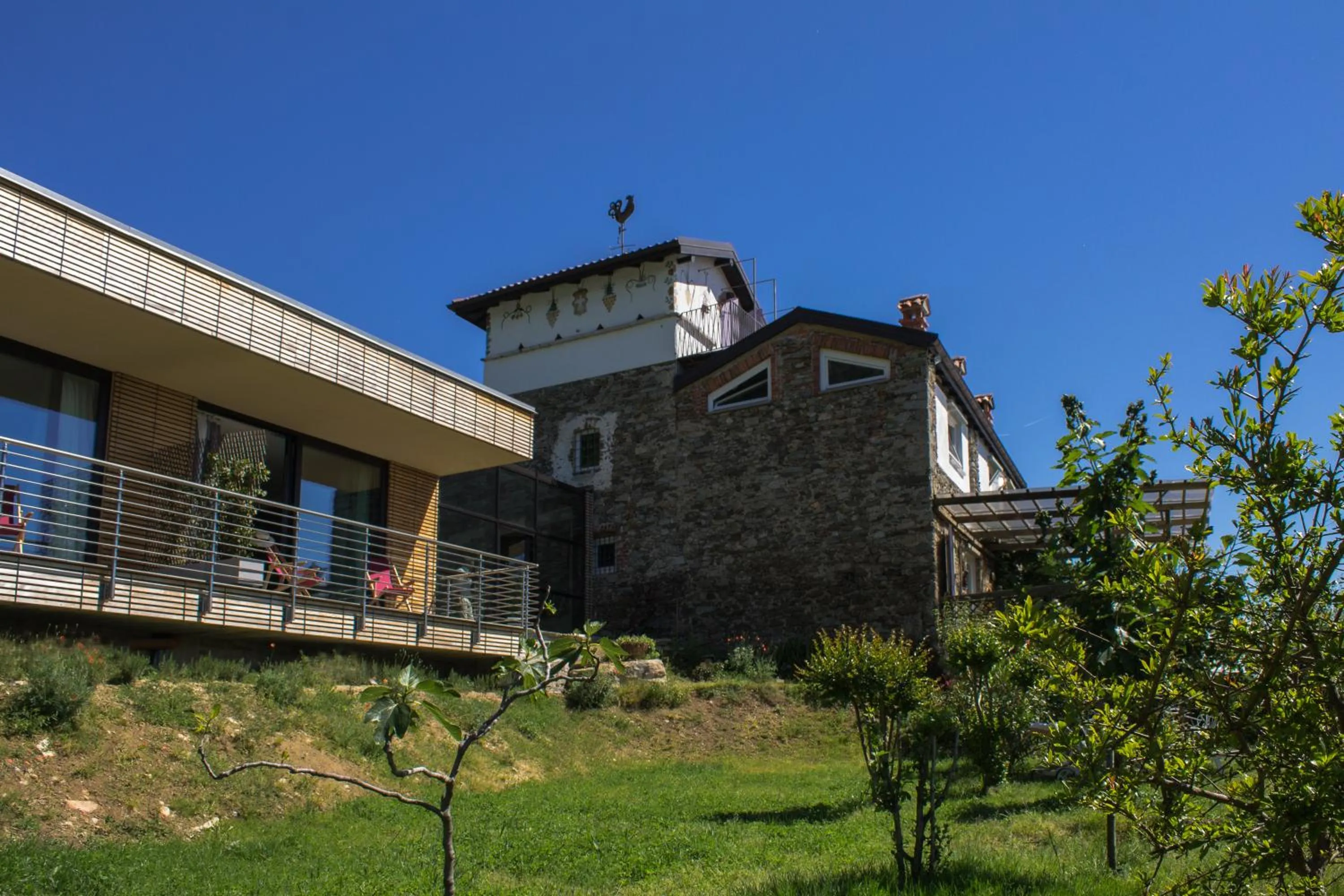 Property building in La TORRETTA Studios & Suite