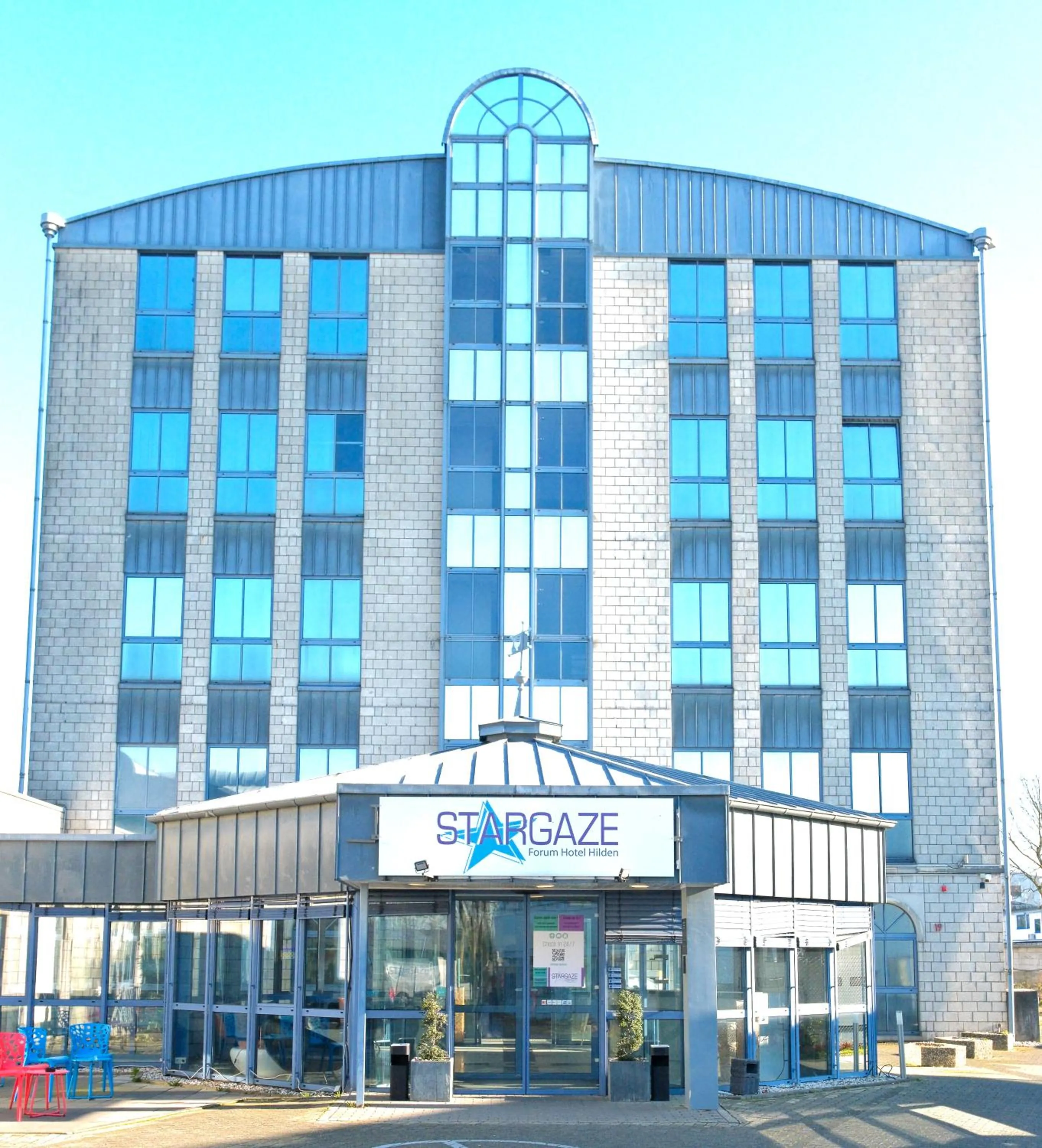 Property building in Stargaze Forum Hotel Düsseldorf-Hilden