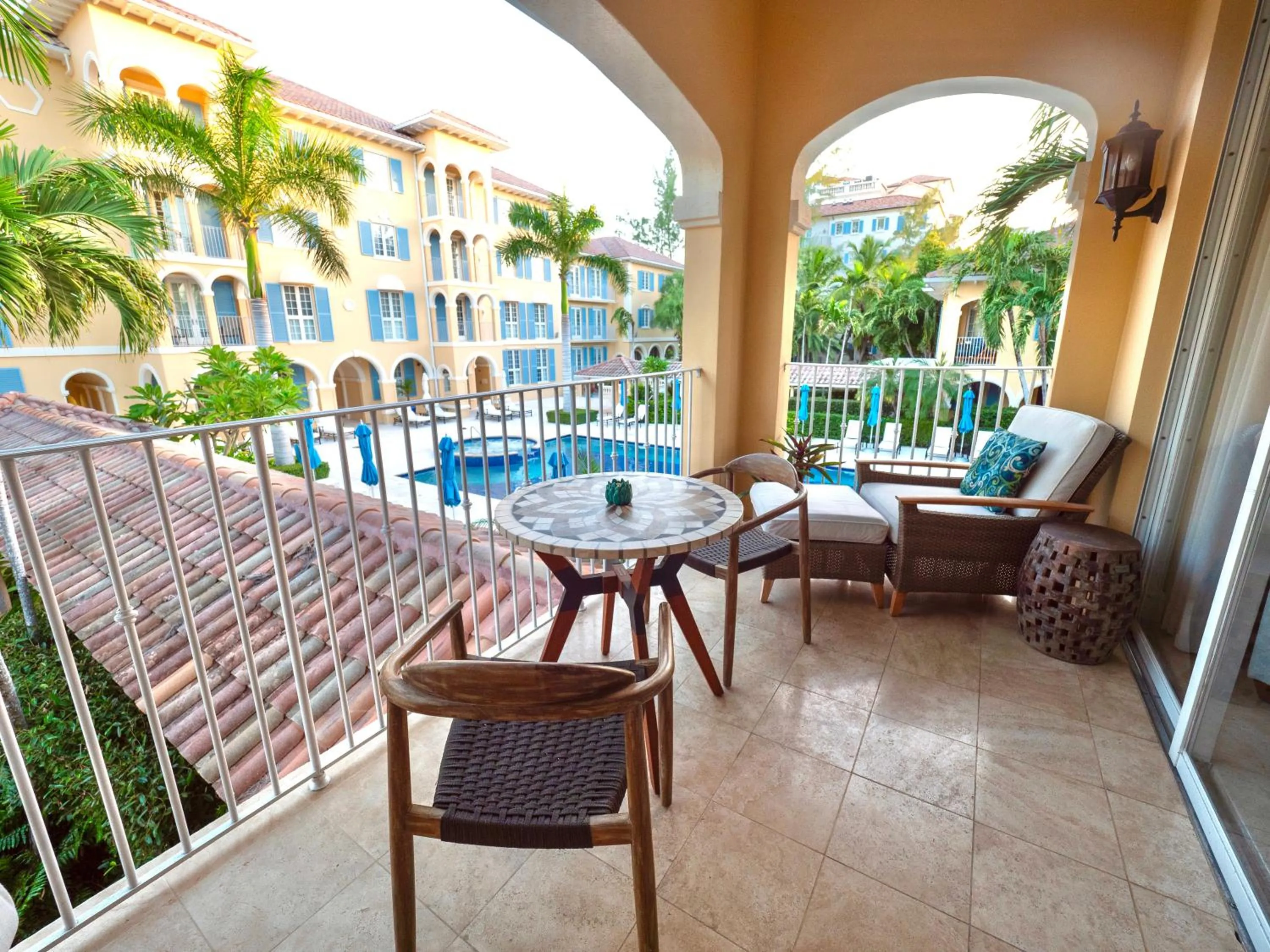 Property building in Villa Renaissance