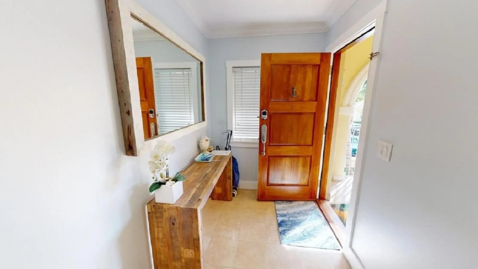 Property building in Villa Renaissance