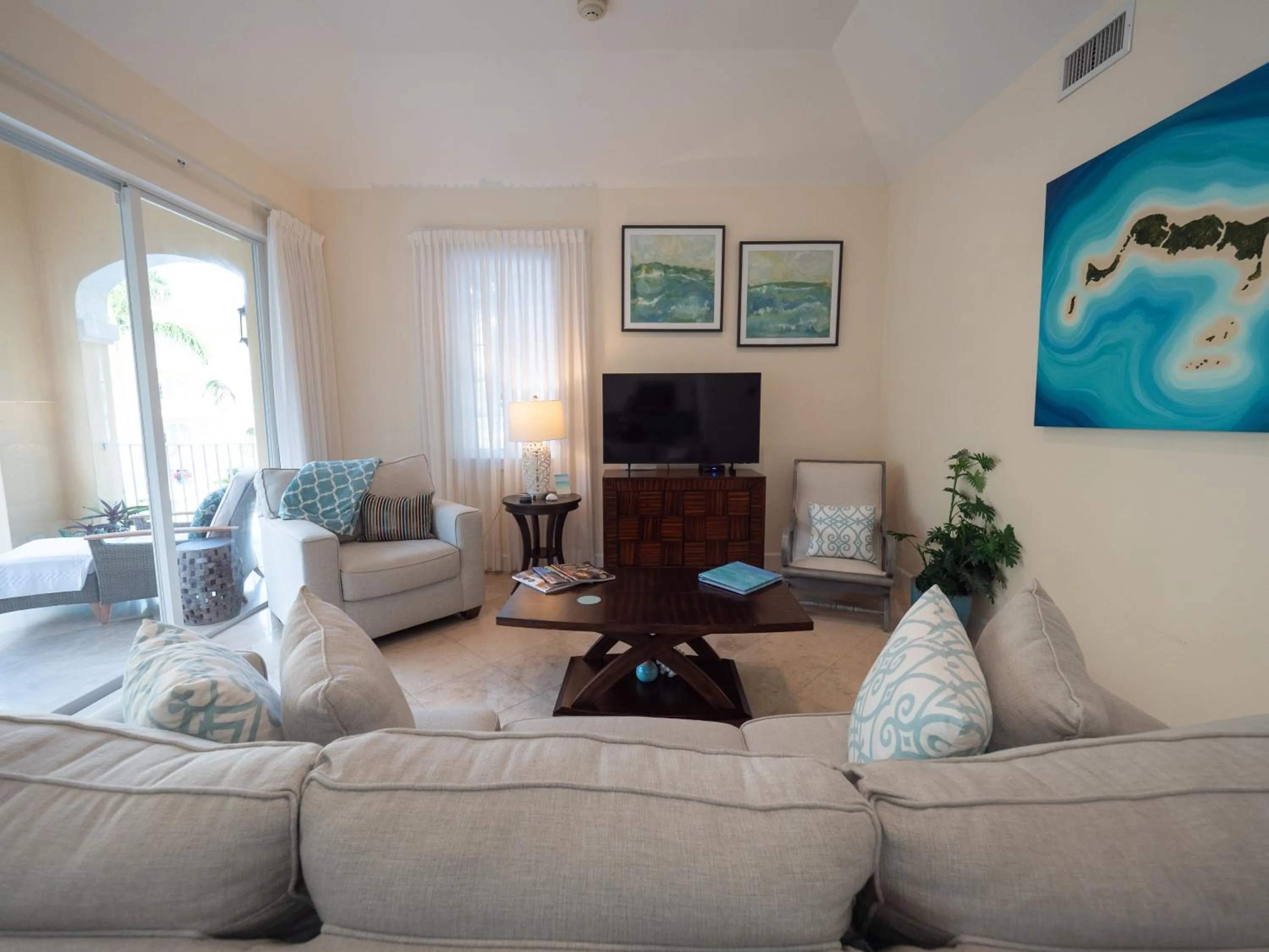 TV and multimedia in Villa Renaissance