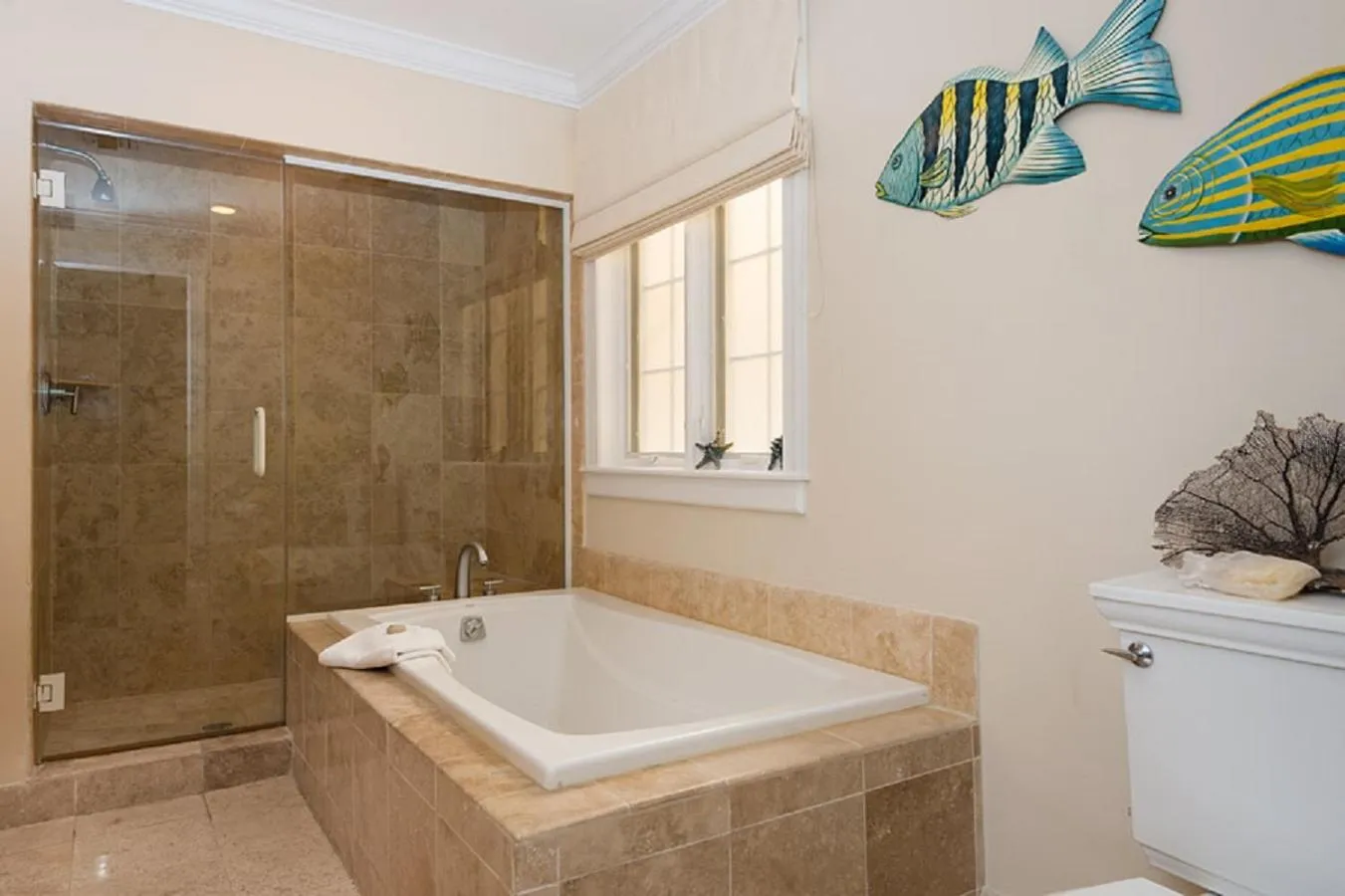 Shower in Villa Renaissance