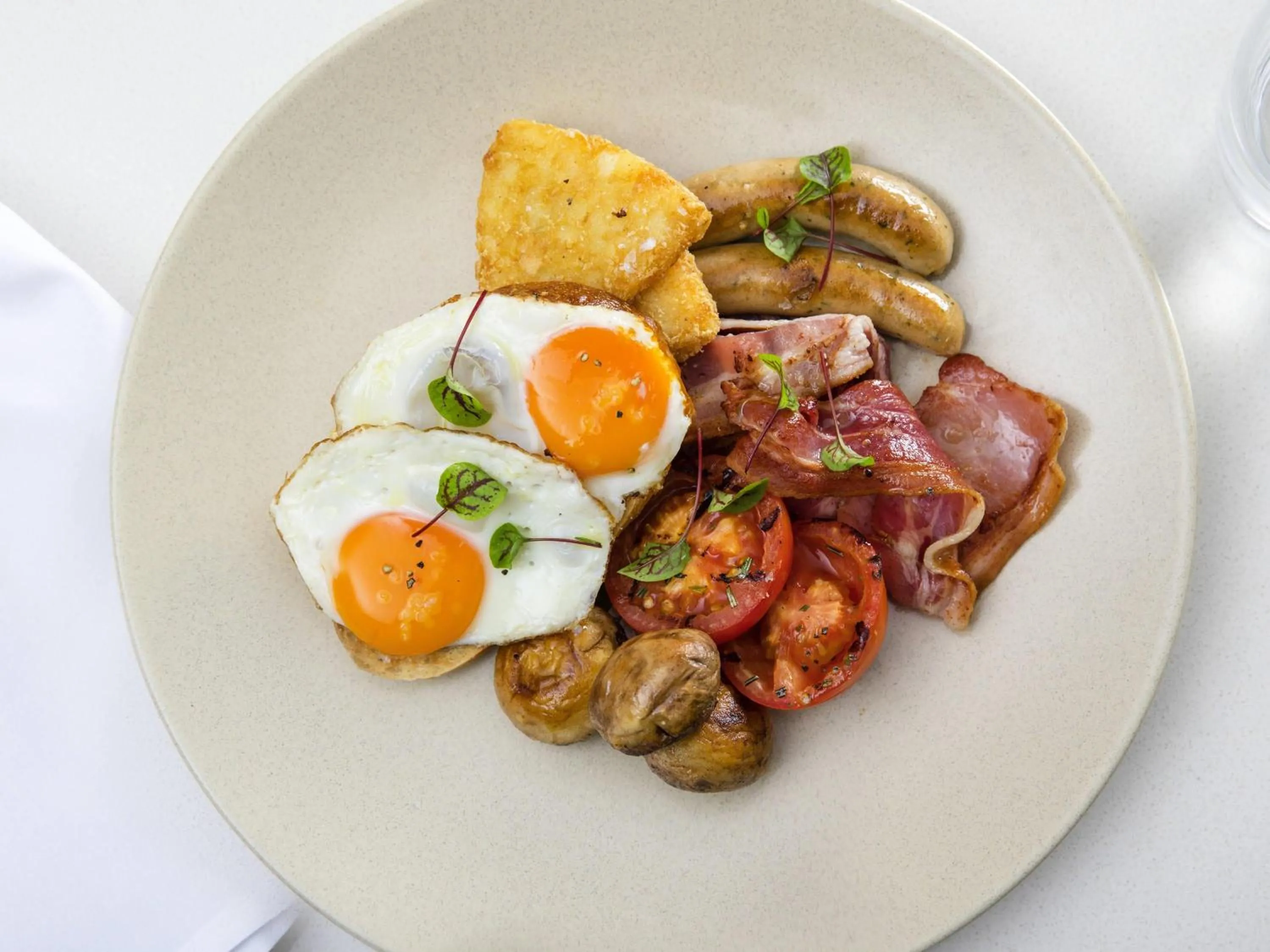 Restaurant/places to eat in Novotel Newcastle Beach