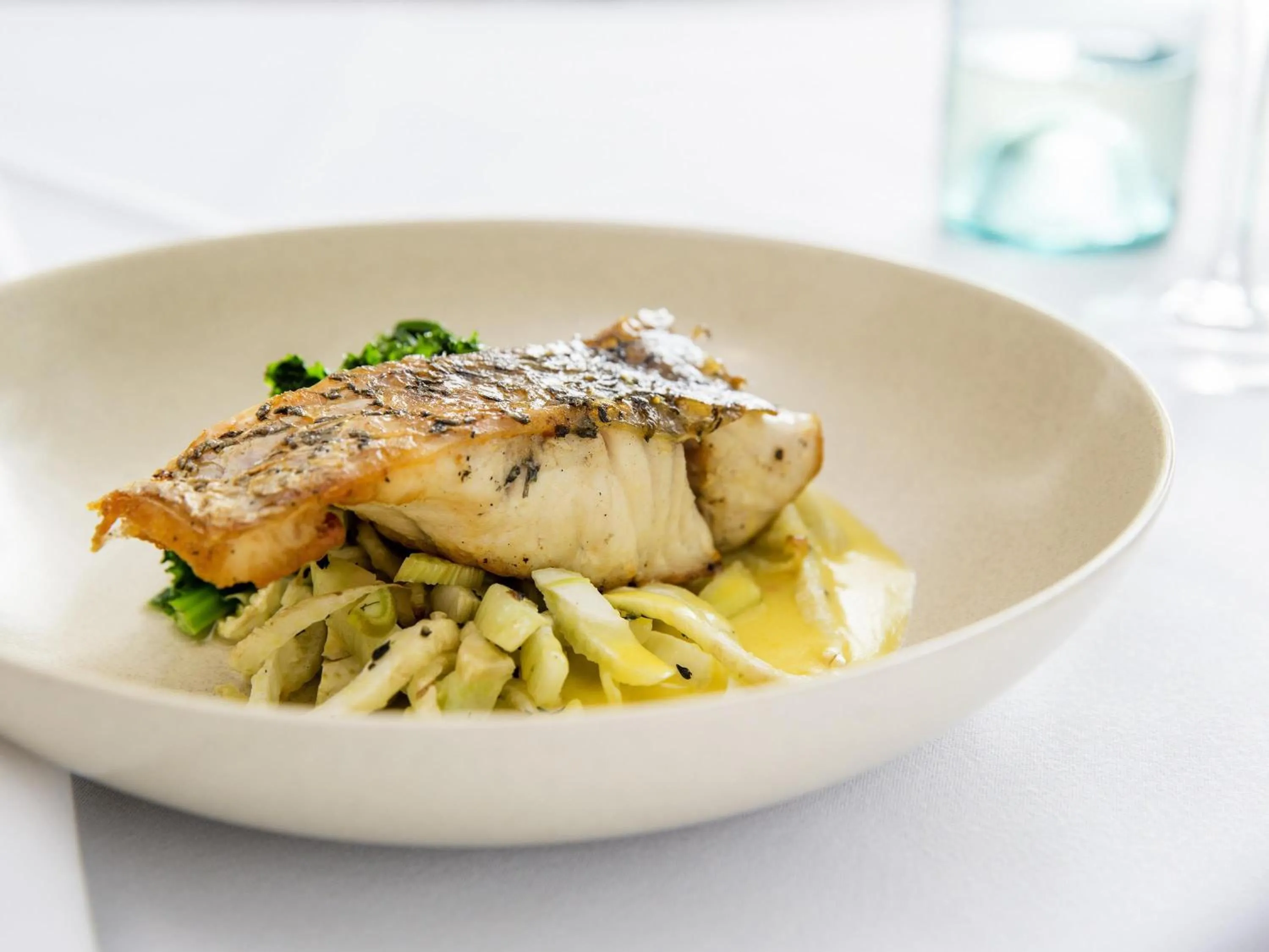 Restaurant/places to eat in Novotel Newcastle Beach