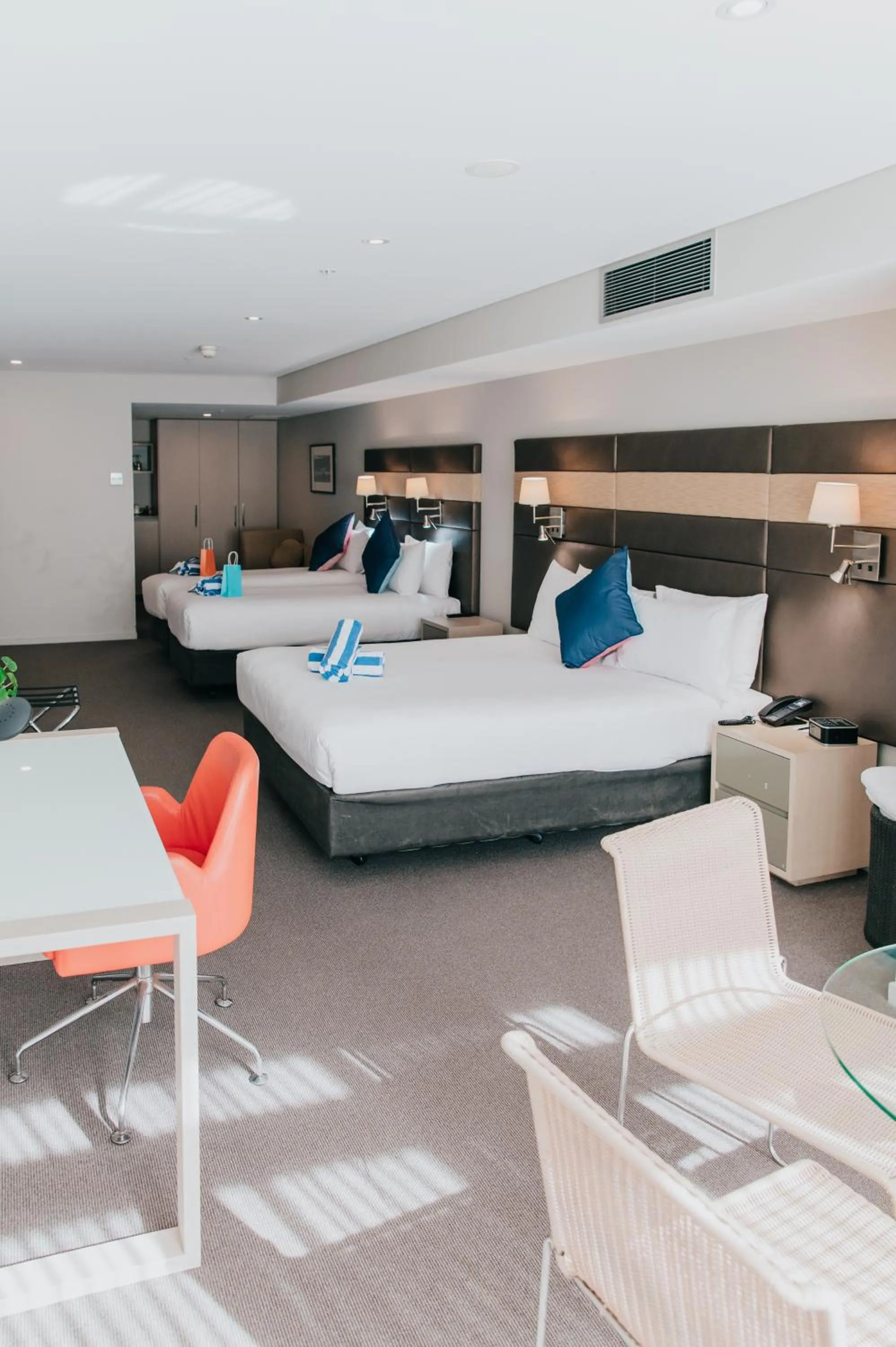 Photo of the whole room, Bed in Novotel Newcastle Beach