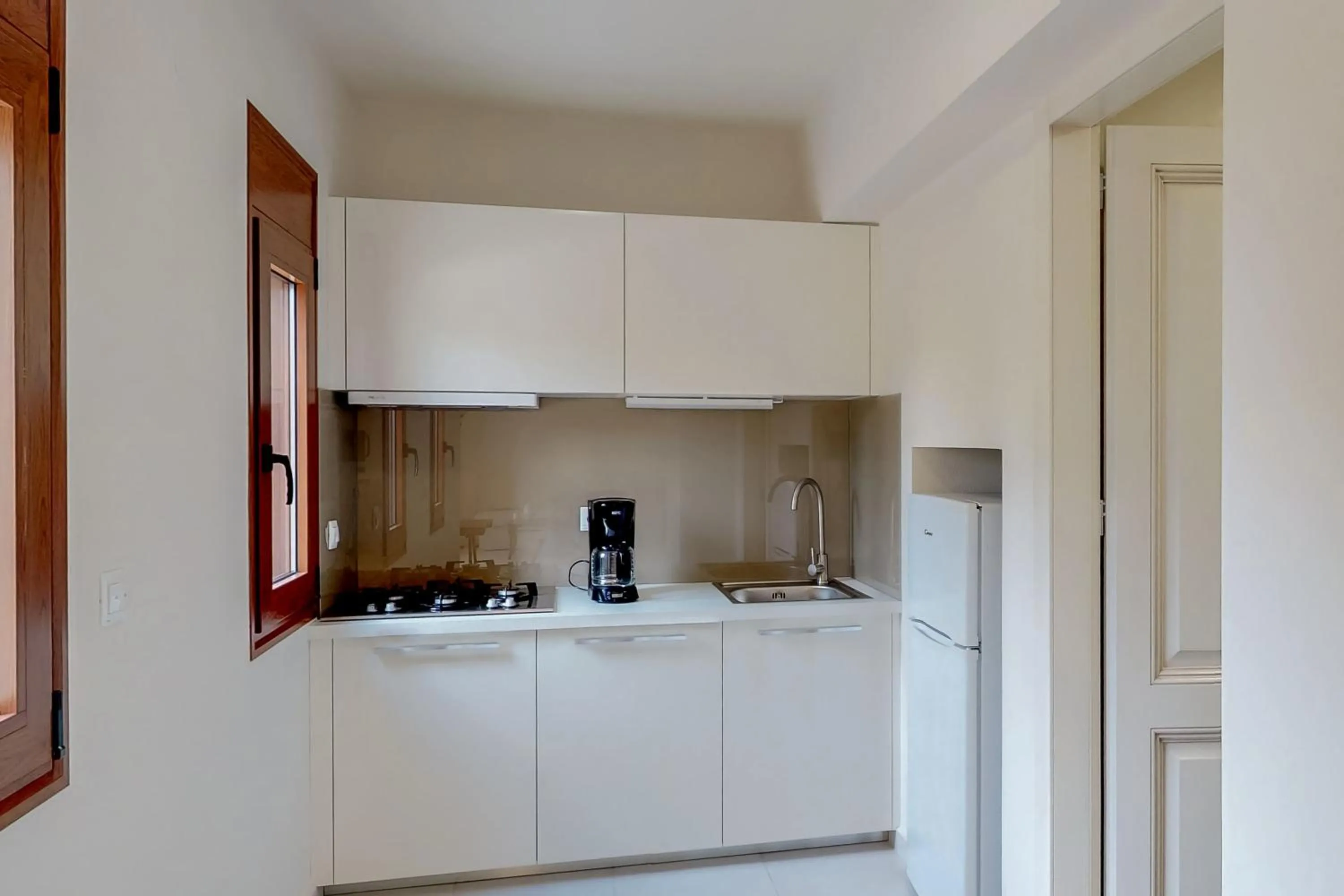 Kitchen or kitchenette in Ocean Villas Complex
