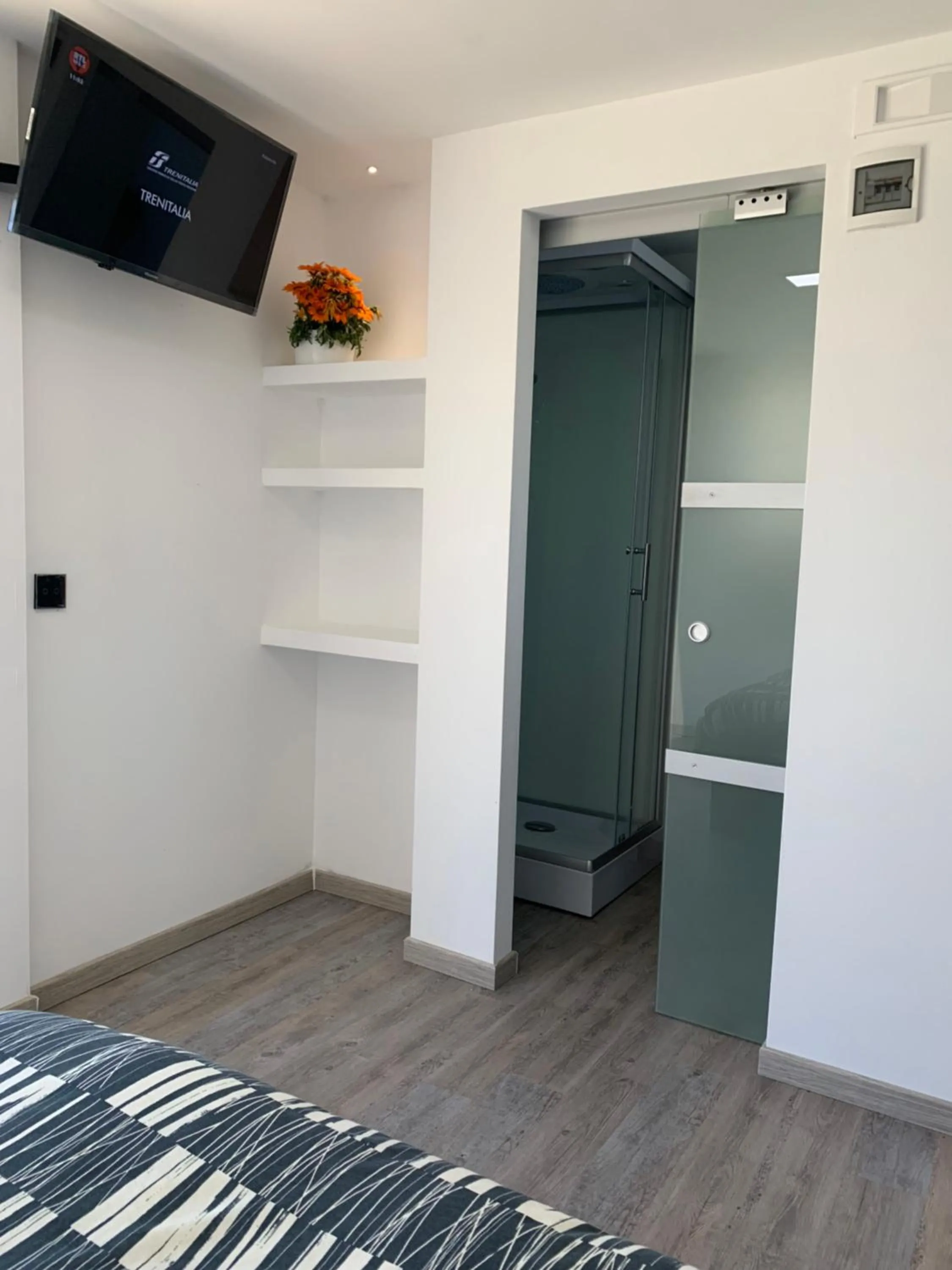 Shower in B&B Villa degli Angeli