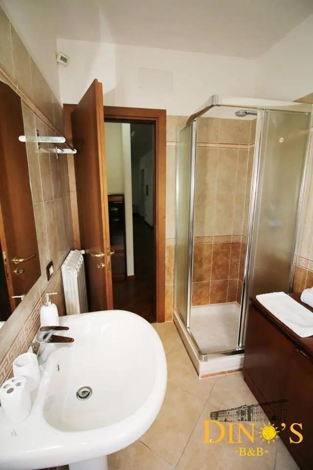 Bathroom in Dino's B&B