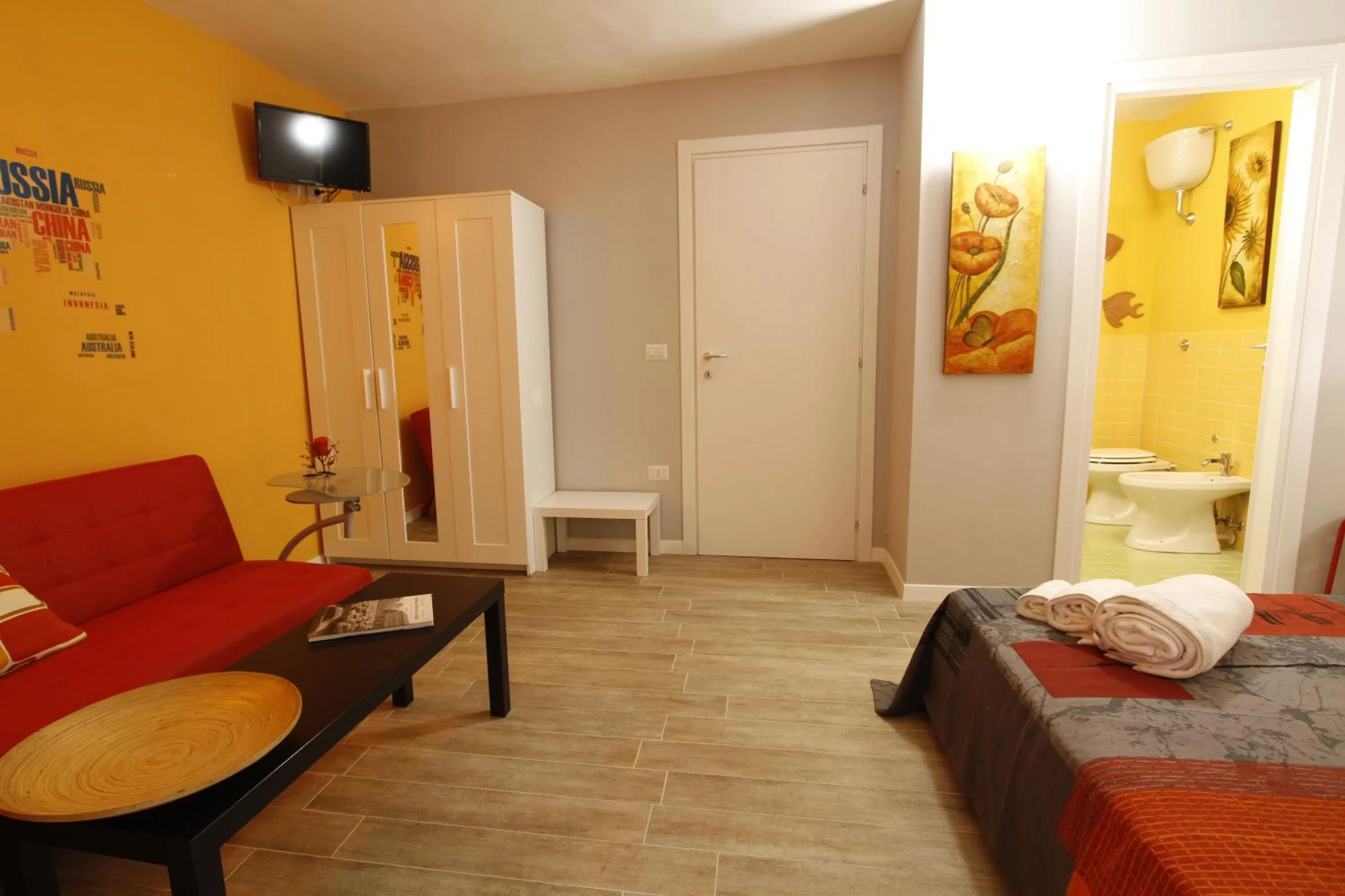 Bedroom, Bed in La 'NZIRIA