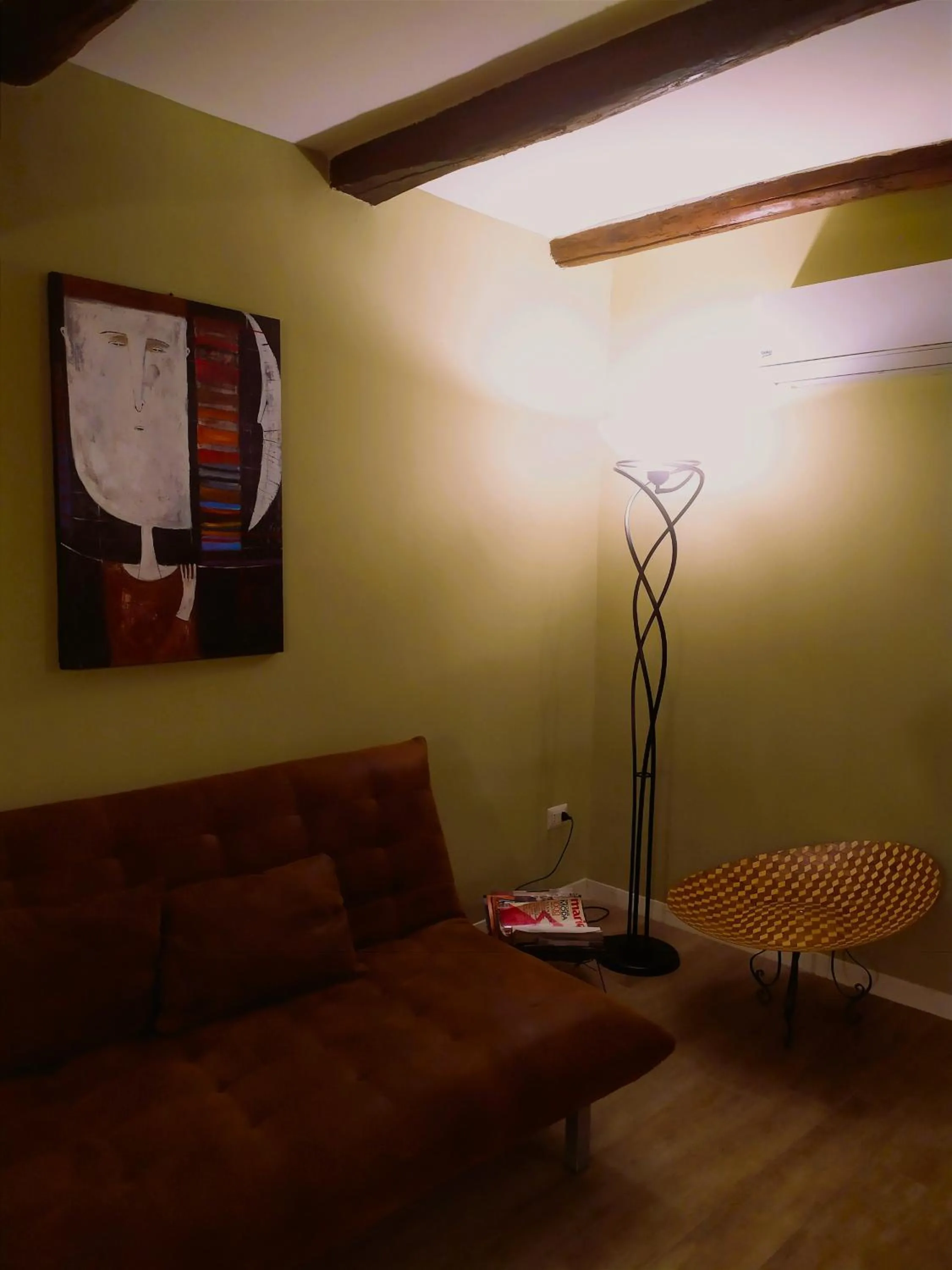 Bedroom in La 'NZIRIA