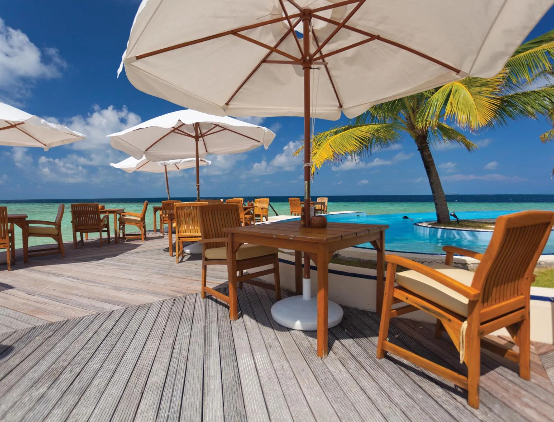 Restaurant/places to eat in Filitheyo Island Resort