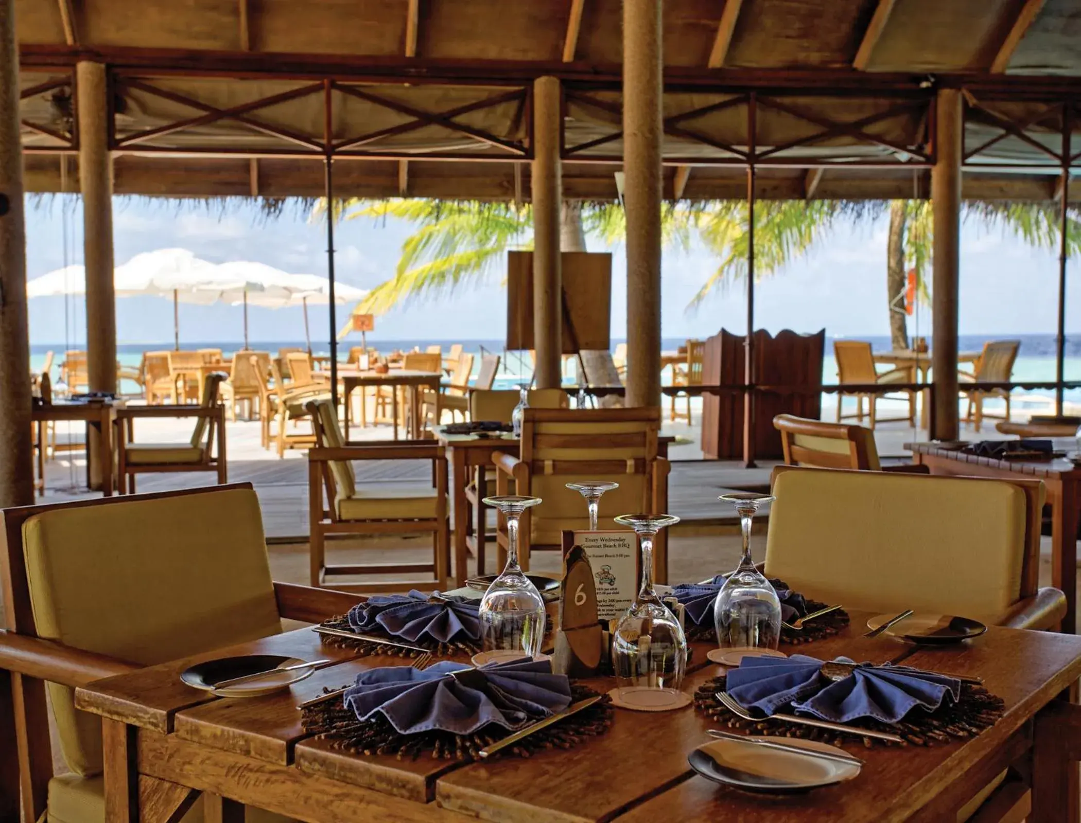 Restaurant/places to eat in Filitheyo Island Resort Restaurant/places to eat in Filitheyo Island Resort