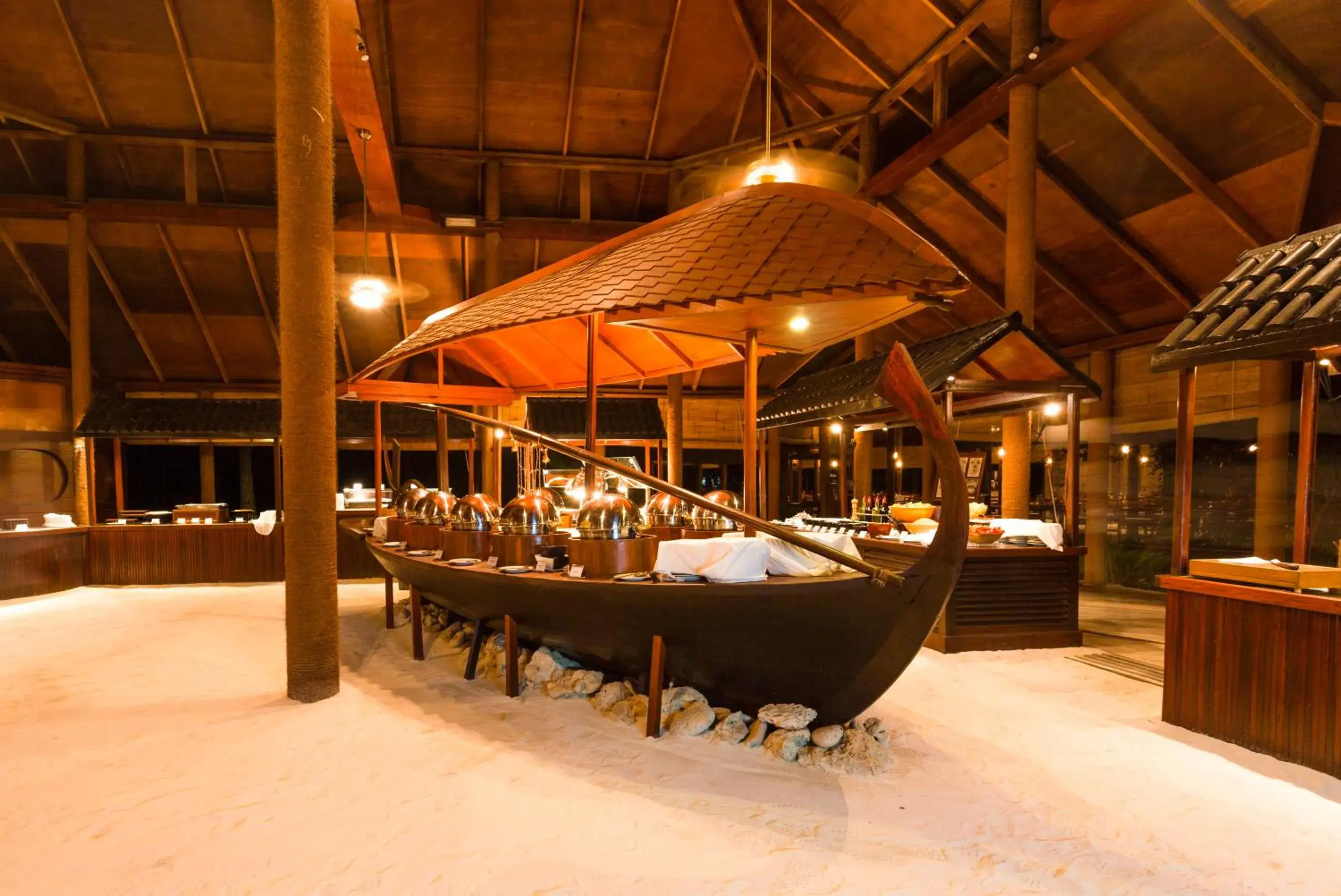 Food and drinks in Filitheyo Island Resort Food and drinks in Filitheyo Island Resort