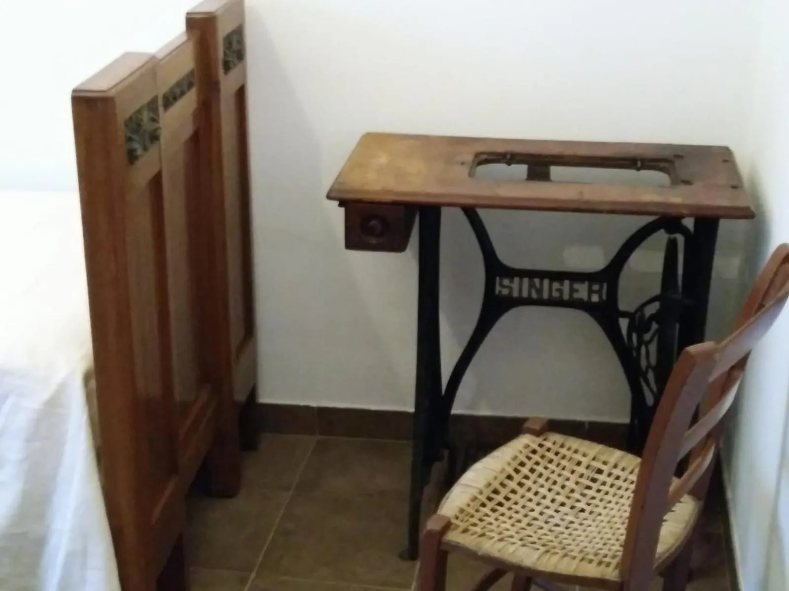 Decorative detail in Zù Mariu B&B