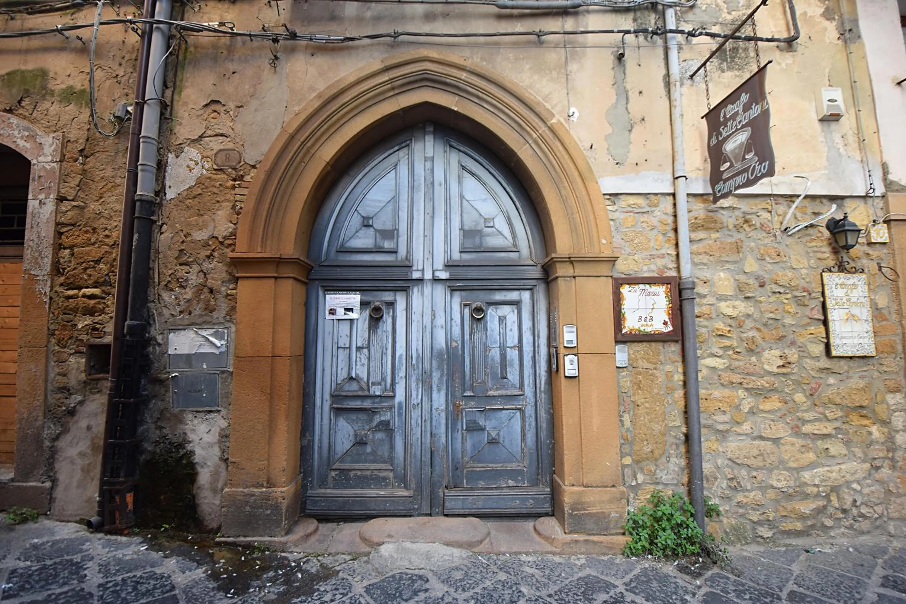 Facade/entrance in Zù Mariu B&B