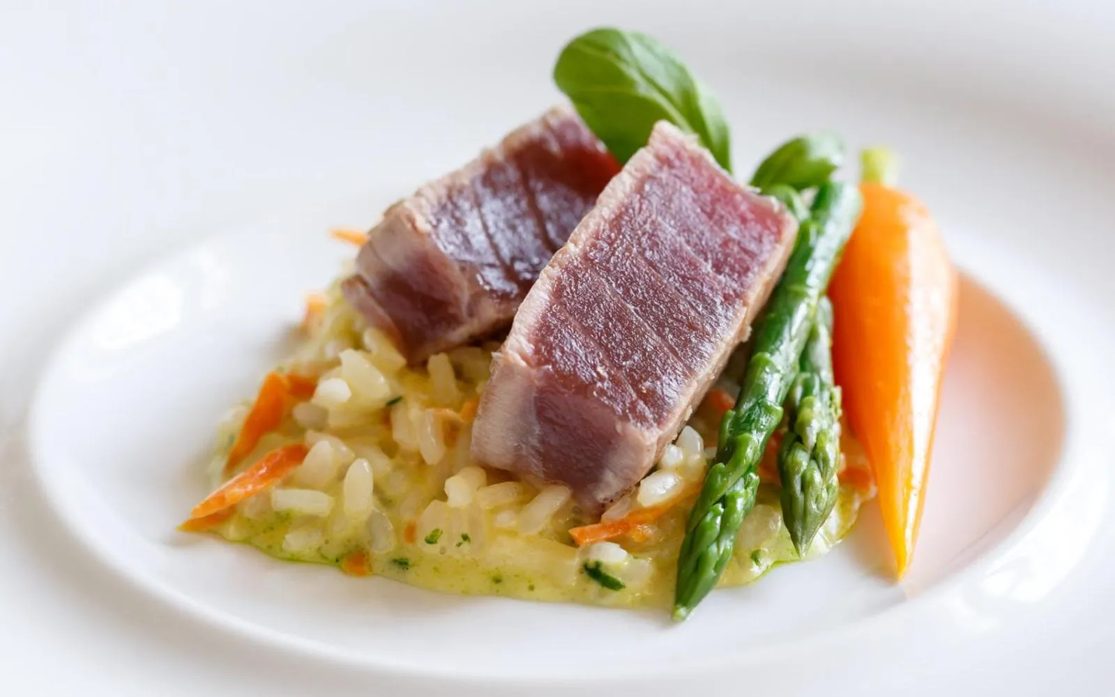 Restaurant/places to eat in Villa Basileia Riverside