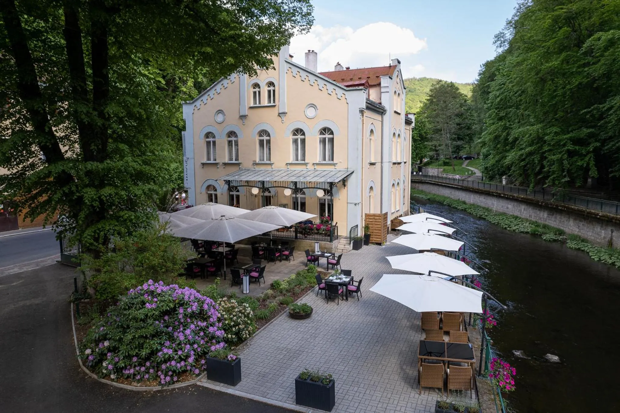 Property building in Villa Basileia Riverside