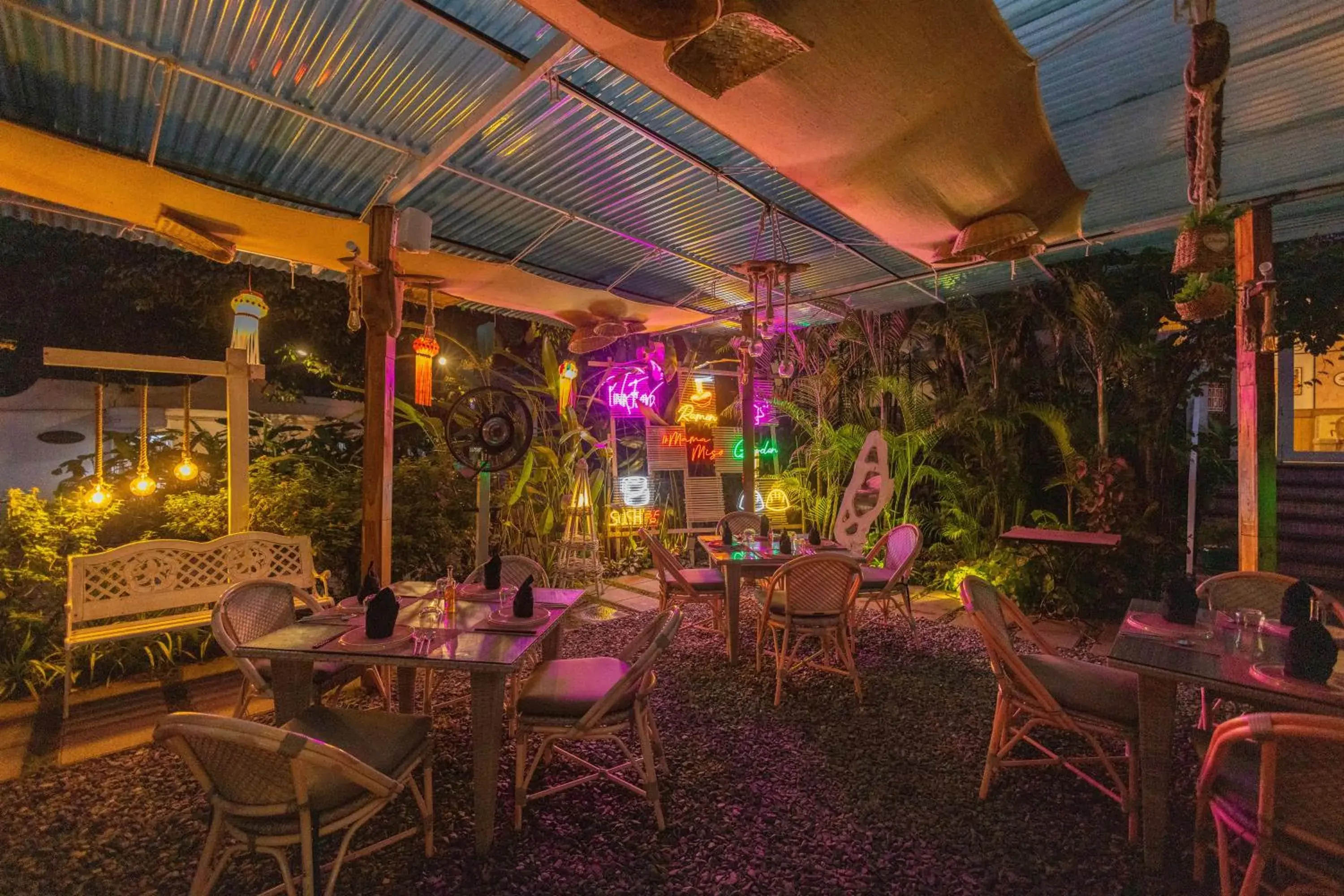 Restaurant/places to eat in Heritage Village Resort & Spa Goa Restaurant/places to eat in Heritage Village Resort & Spa Goa