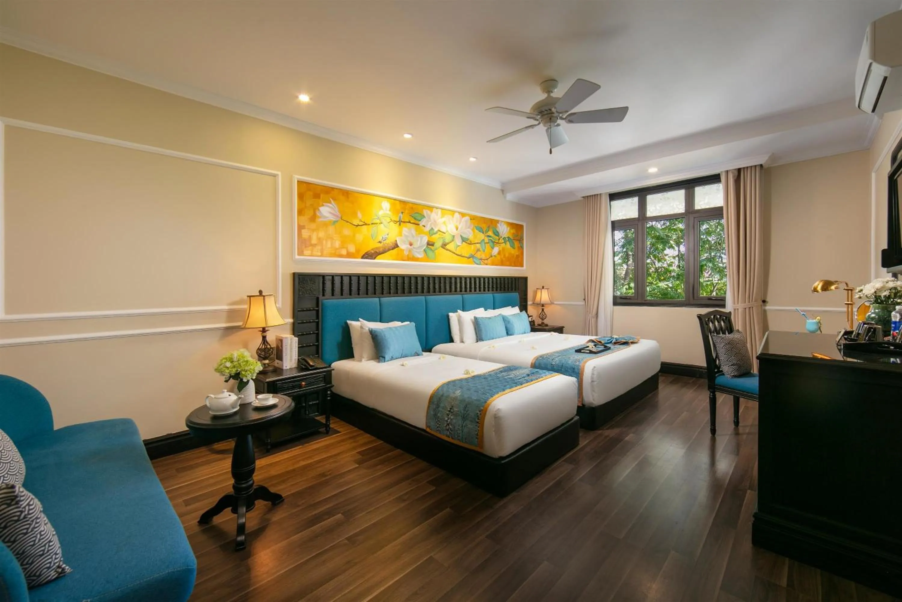 Bed in Hoi An Golden Holiday Hotel & Spa