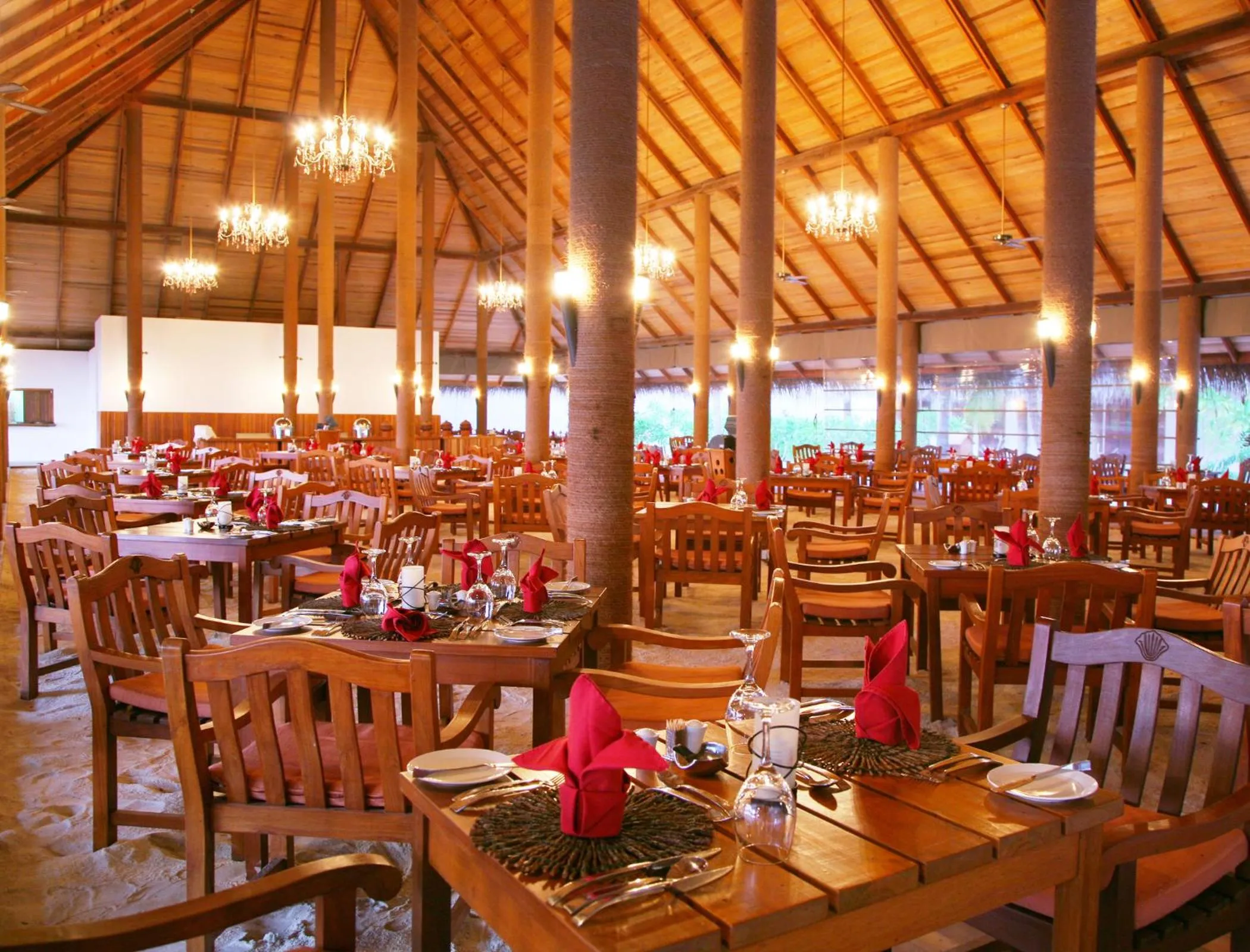 Restaurant/places to eat in Medhufushi Island Resort
