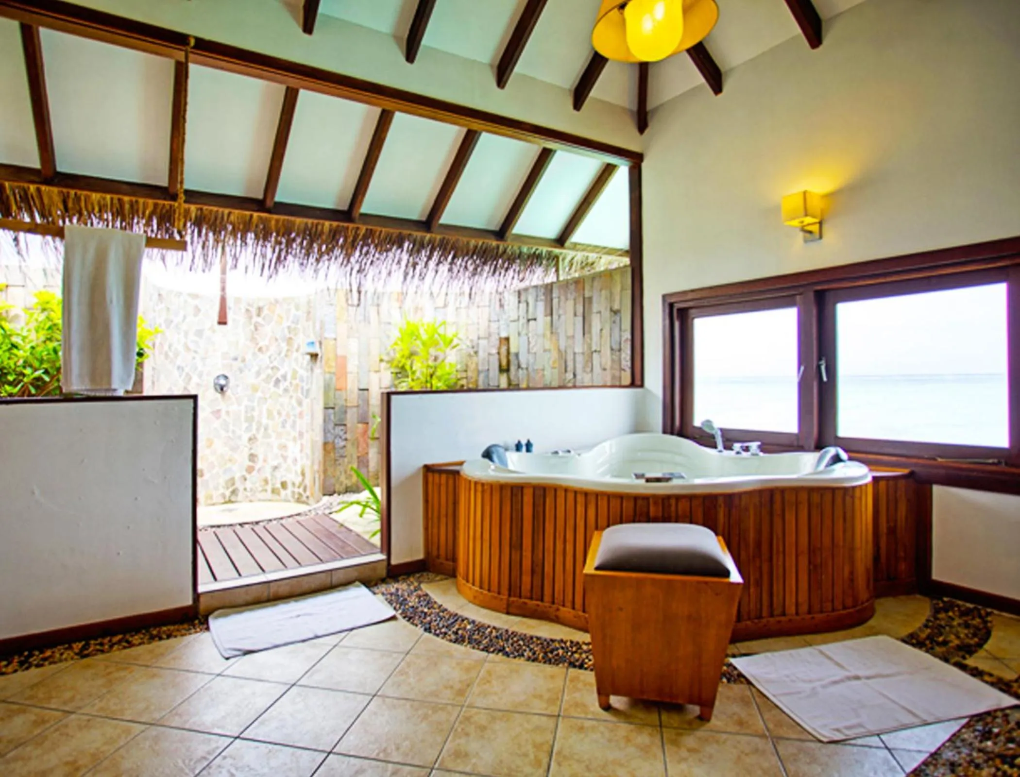 Bathroom in Medhufushi Island Resort