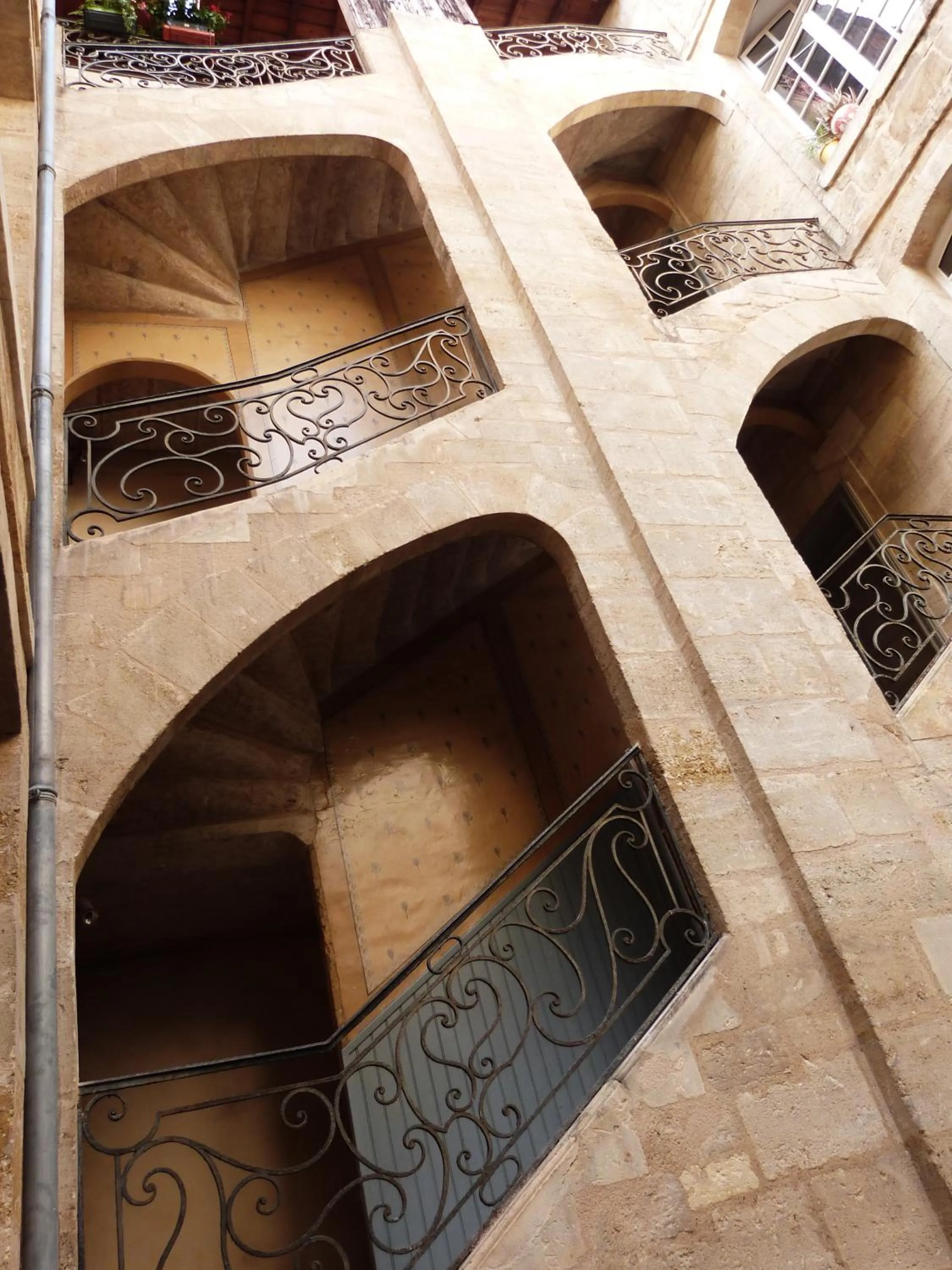 Property building in La Maison de Valentine