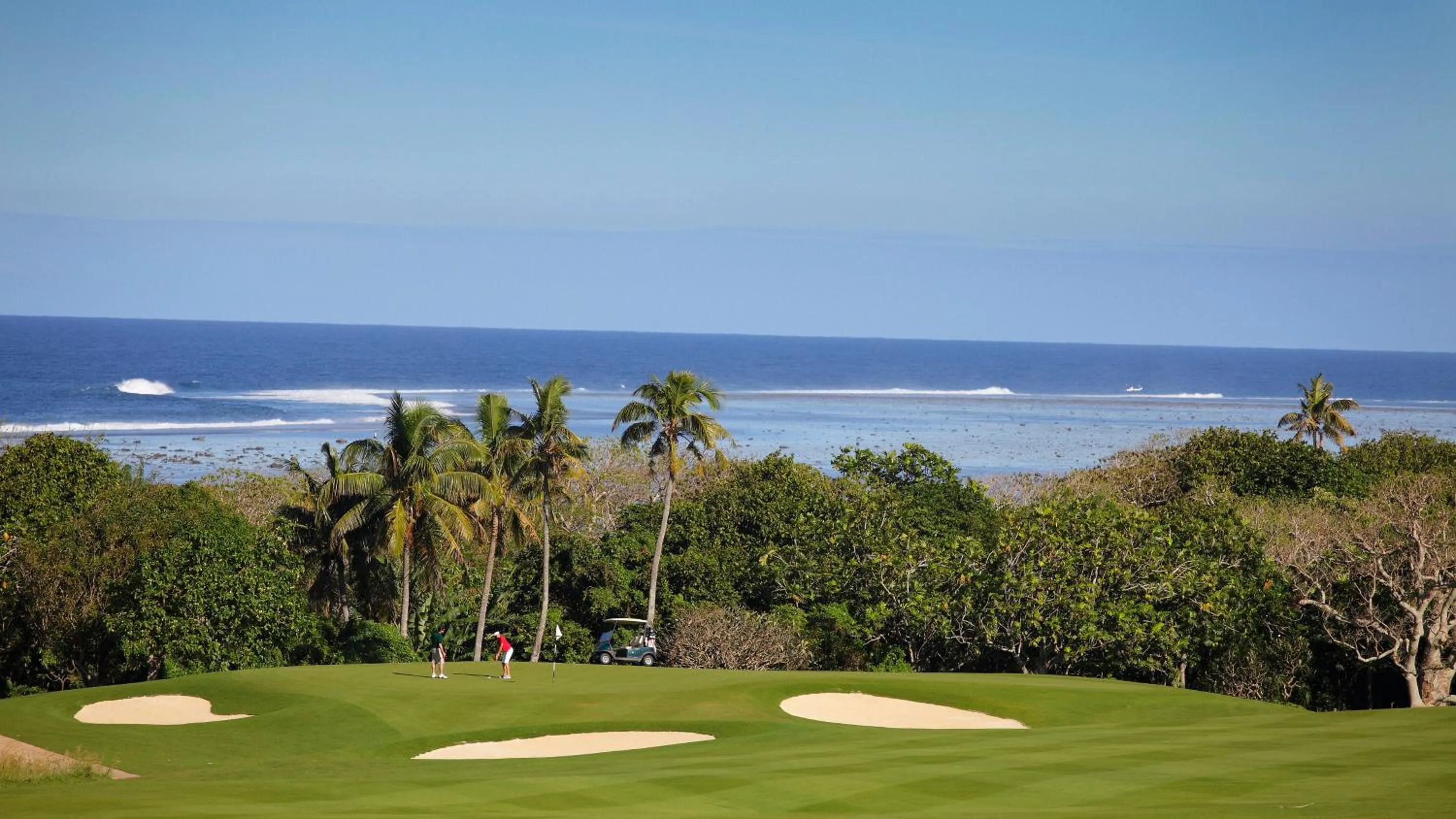 Golfcourse in InterContinental Fiji Golf Resort & Spa by IHG
