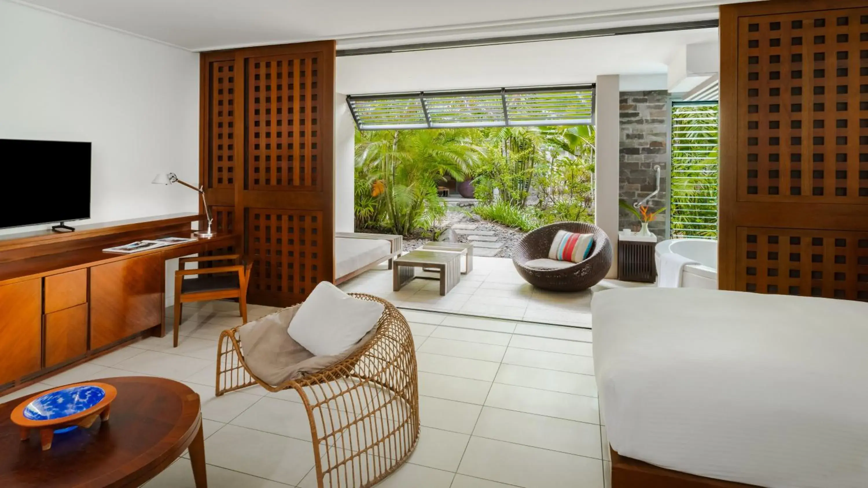 Double Room with Two Double Beds and Garden View - Pool Access in InterContinental Fiji Golf Resort & Spa by IHG Double Room with Two Double Beds and Garden View - Pool Access in InterContinental Fiji Golf Resort & Spa by IHG