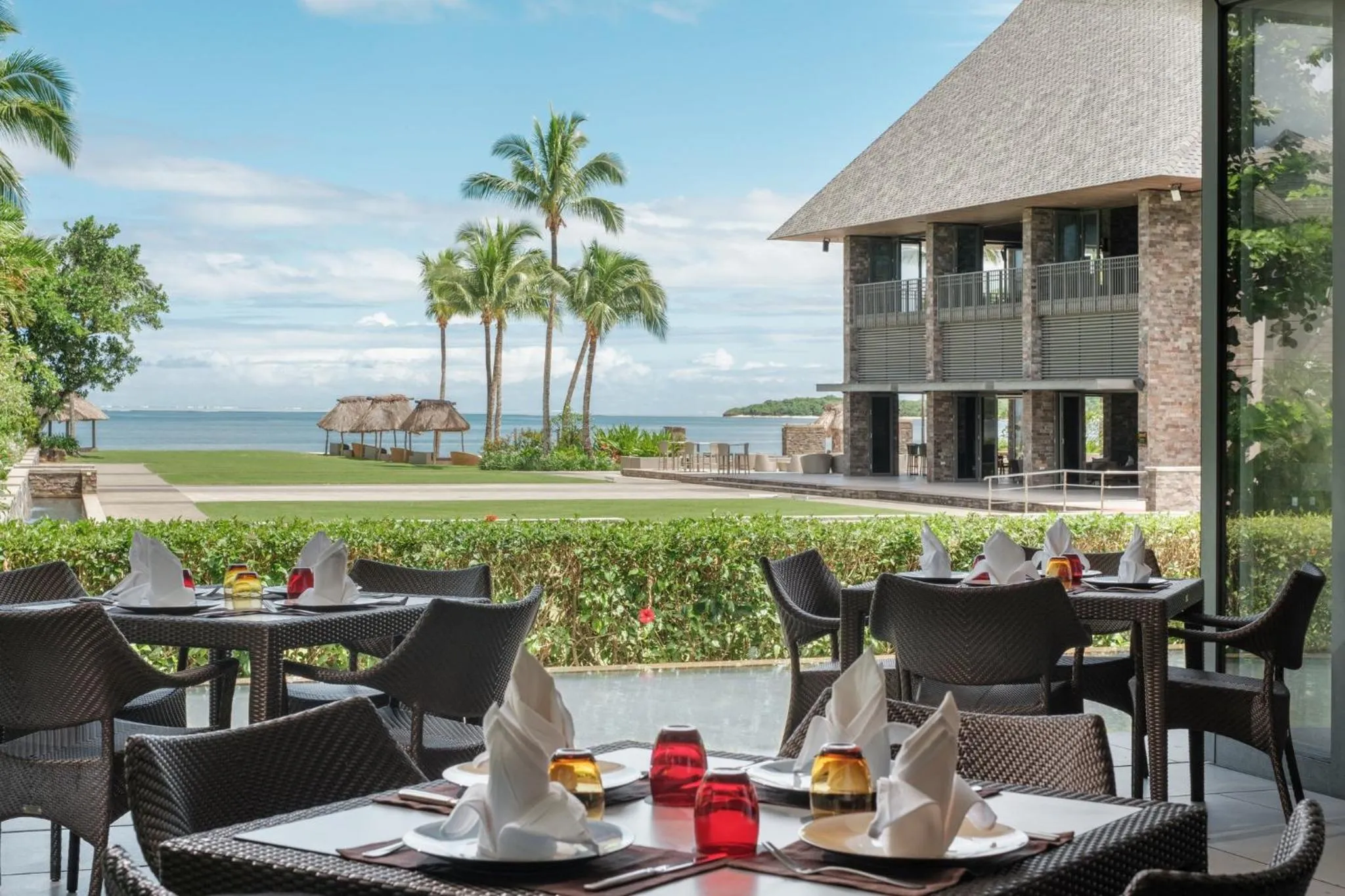 Restaurant/places to eat in InterContinental Fiji Golf Resort & Spa by IHG