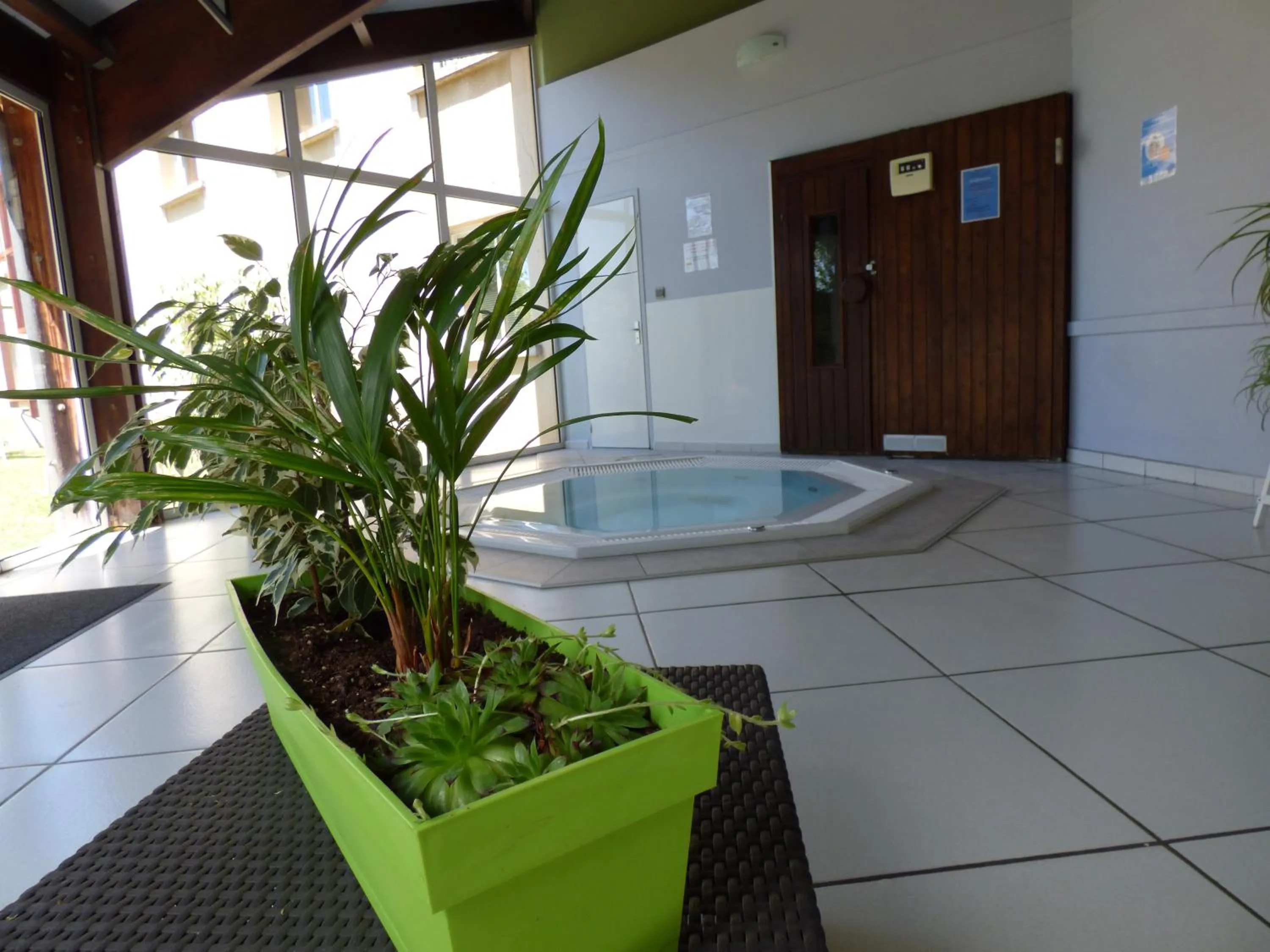 Sauna in inspiration by balladins Villefranche-de-Rouergue