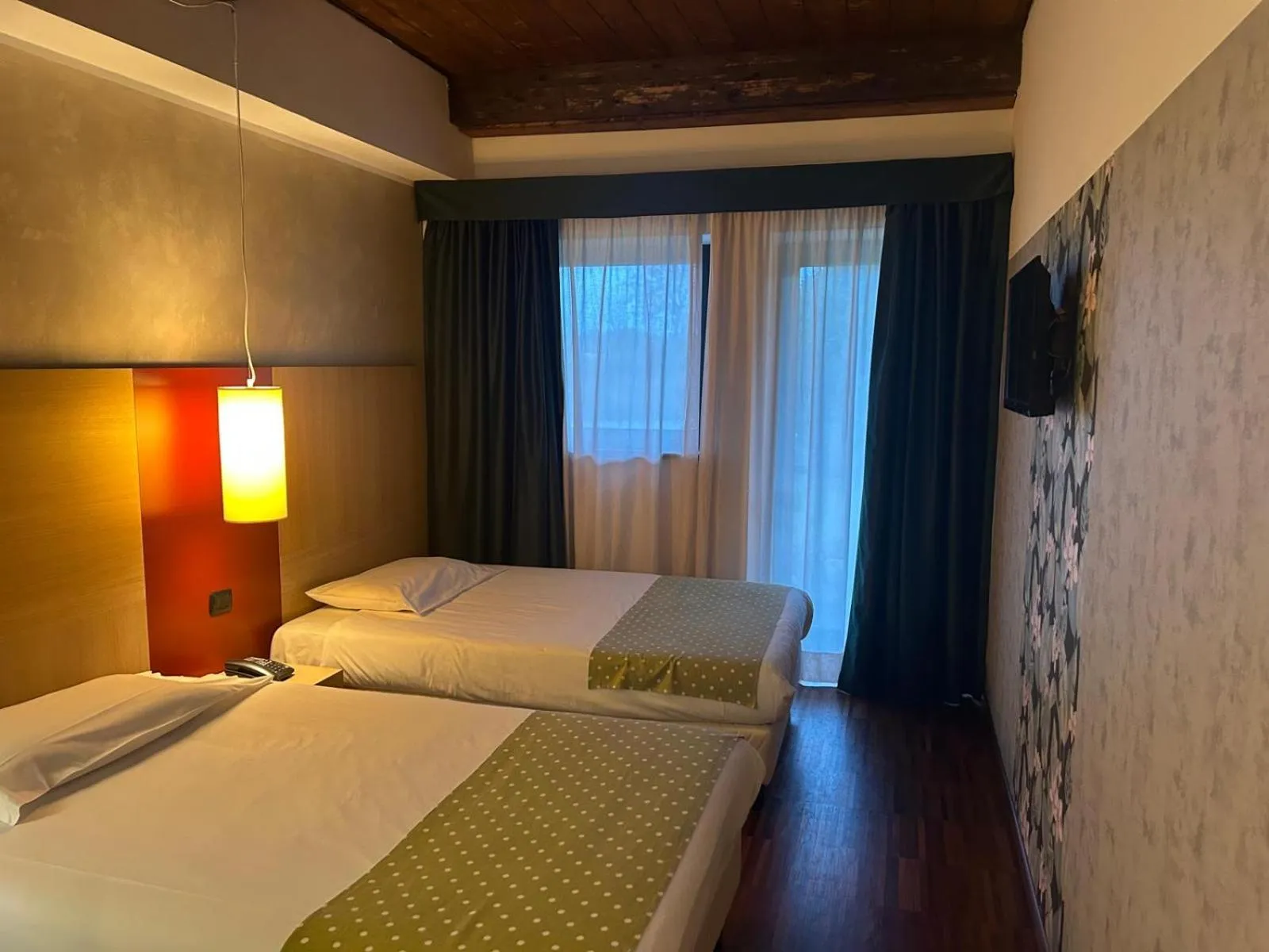 Balcony/Terrace, Bed in Cascina Scova Resort