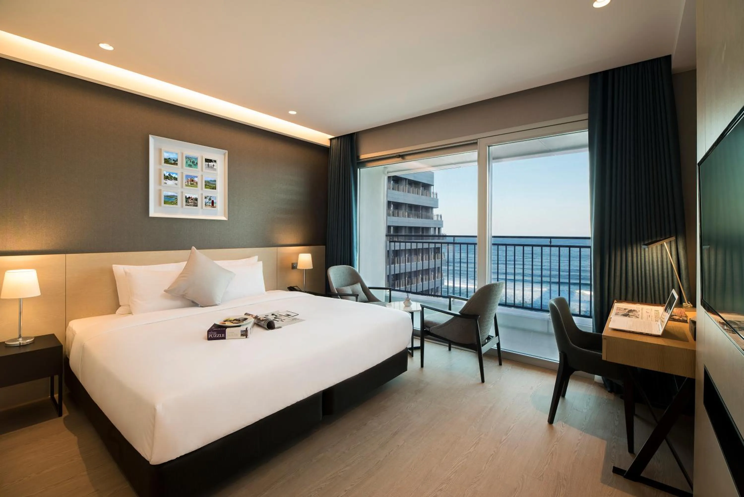 Decorative detail, Bed in St. John's Hotel