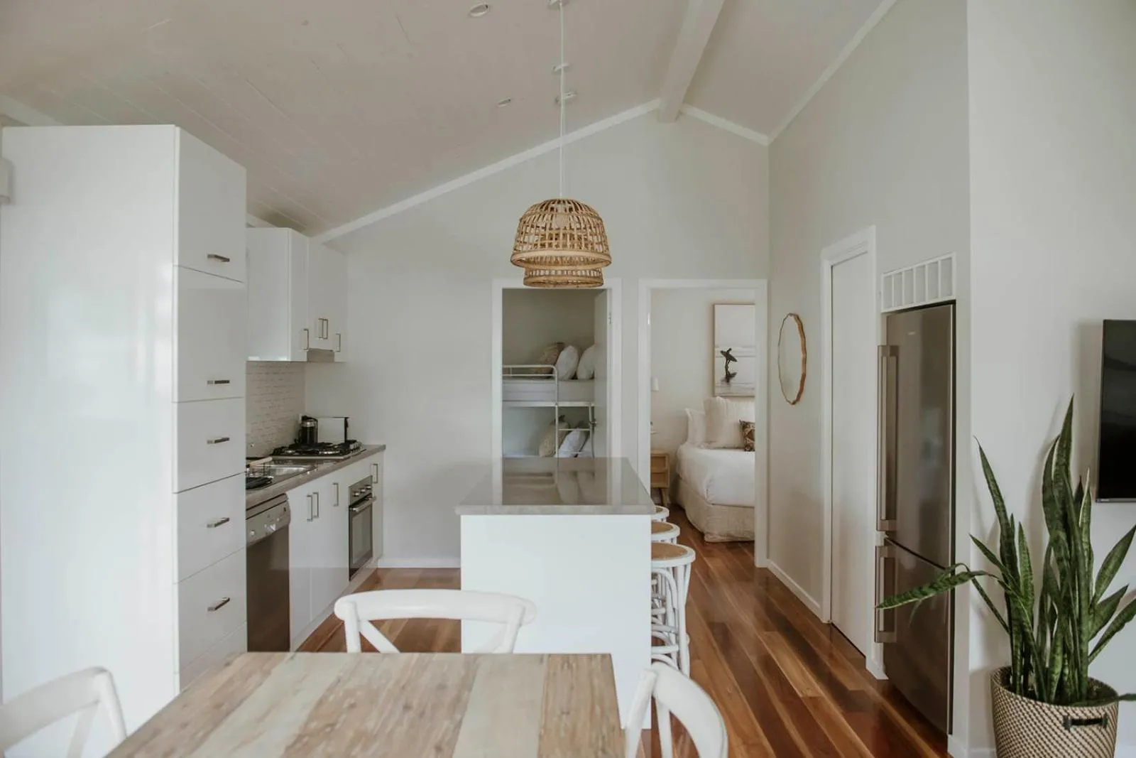 Kitchen or kitchenette in Surfside Cudmirrah Beach