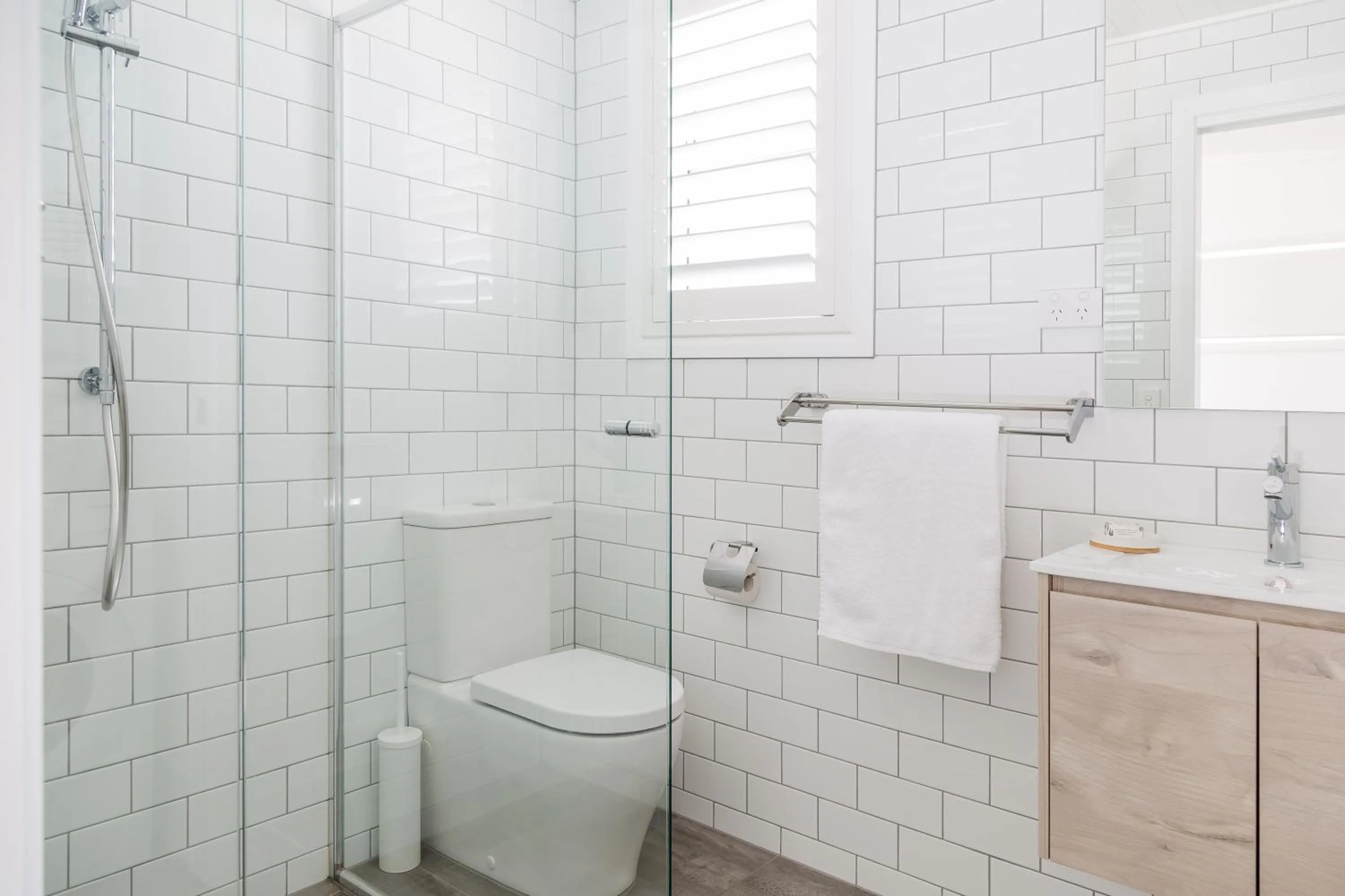 Bathroom in Surfside Cudmirrah Beach